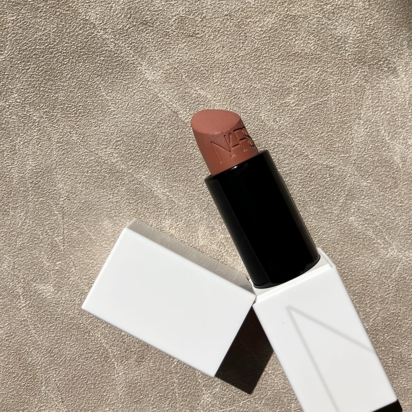 リップスティック 00002 ソフトローズ/NARS/口紅を使ったクチコミ（3枚目）