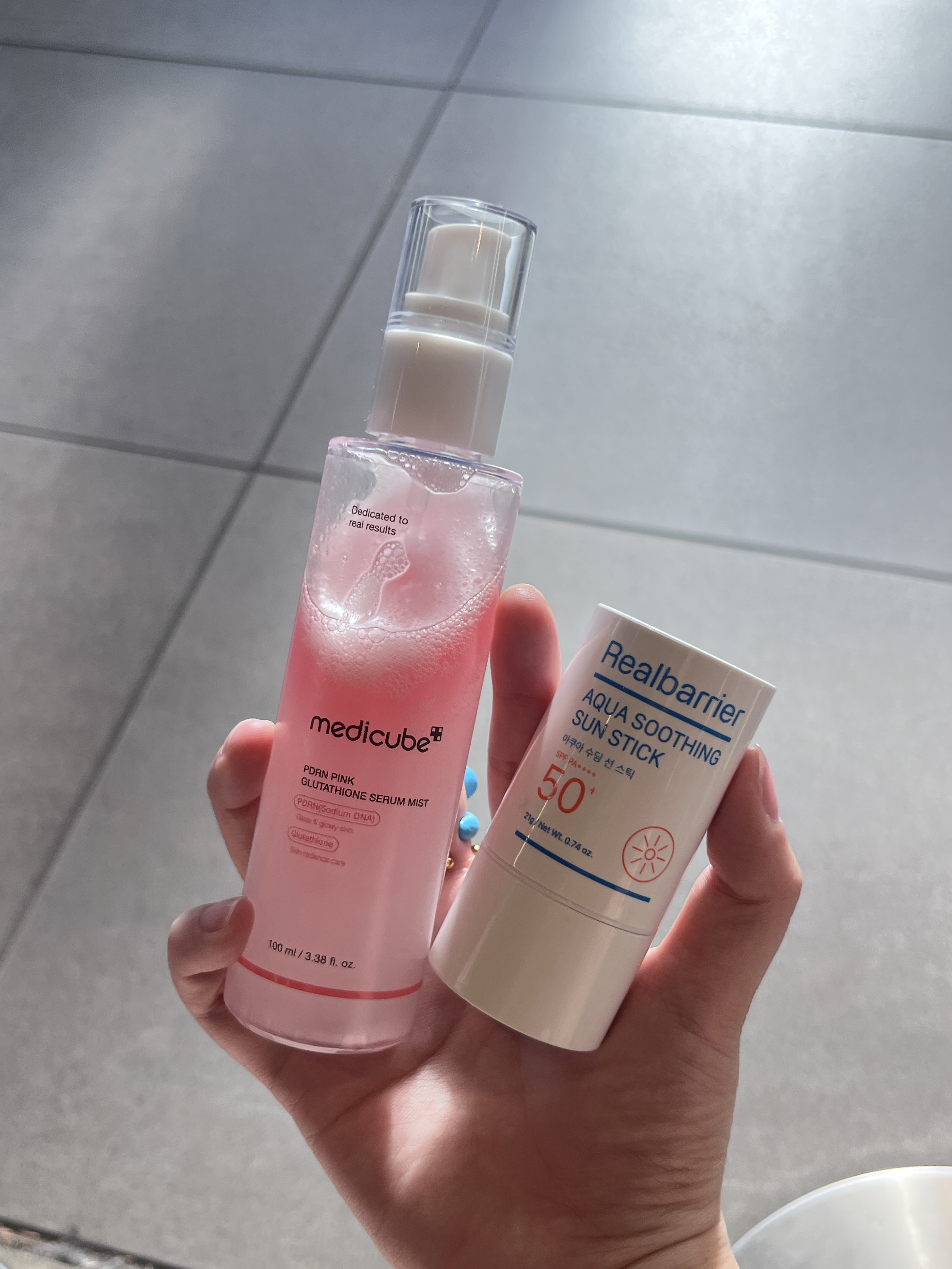 アクアスージングサンスティック/Real Barrier/日焼け止めスティックを使ったクチコミ（1枚目）