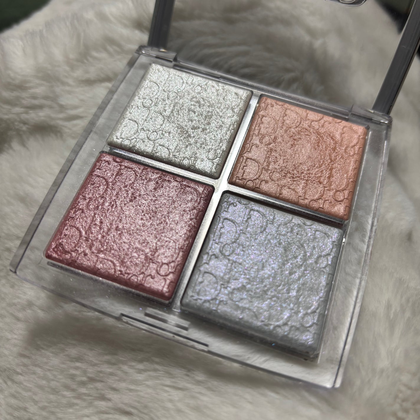 ディオール バックステージ フェイス グロウ パレット/Dior/ハイライトを使ったクチコミ(3枚目)