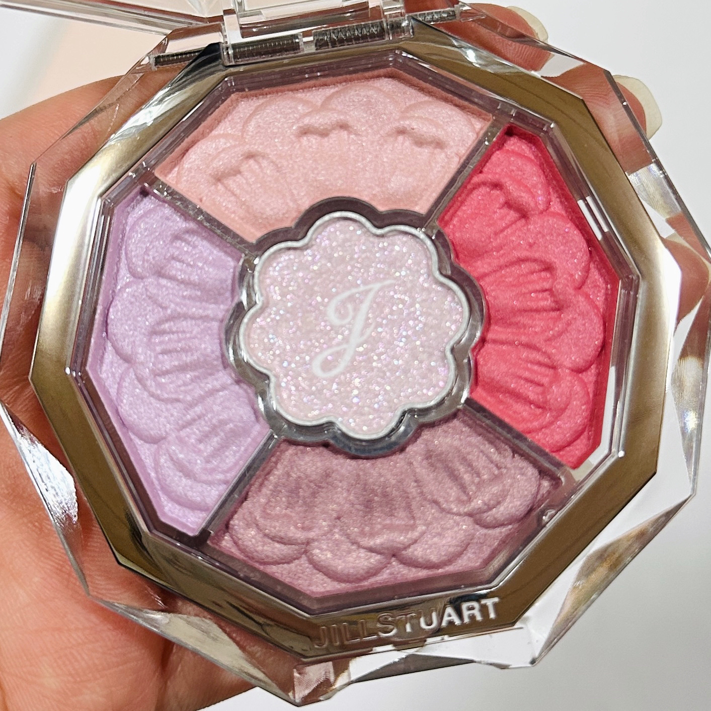 ジルスチュアート ブルームクチュール アイズ　ジュエルドブーケ/JILL STUART/アイシャドウパレットを使ったクチコミ（3枚目）