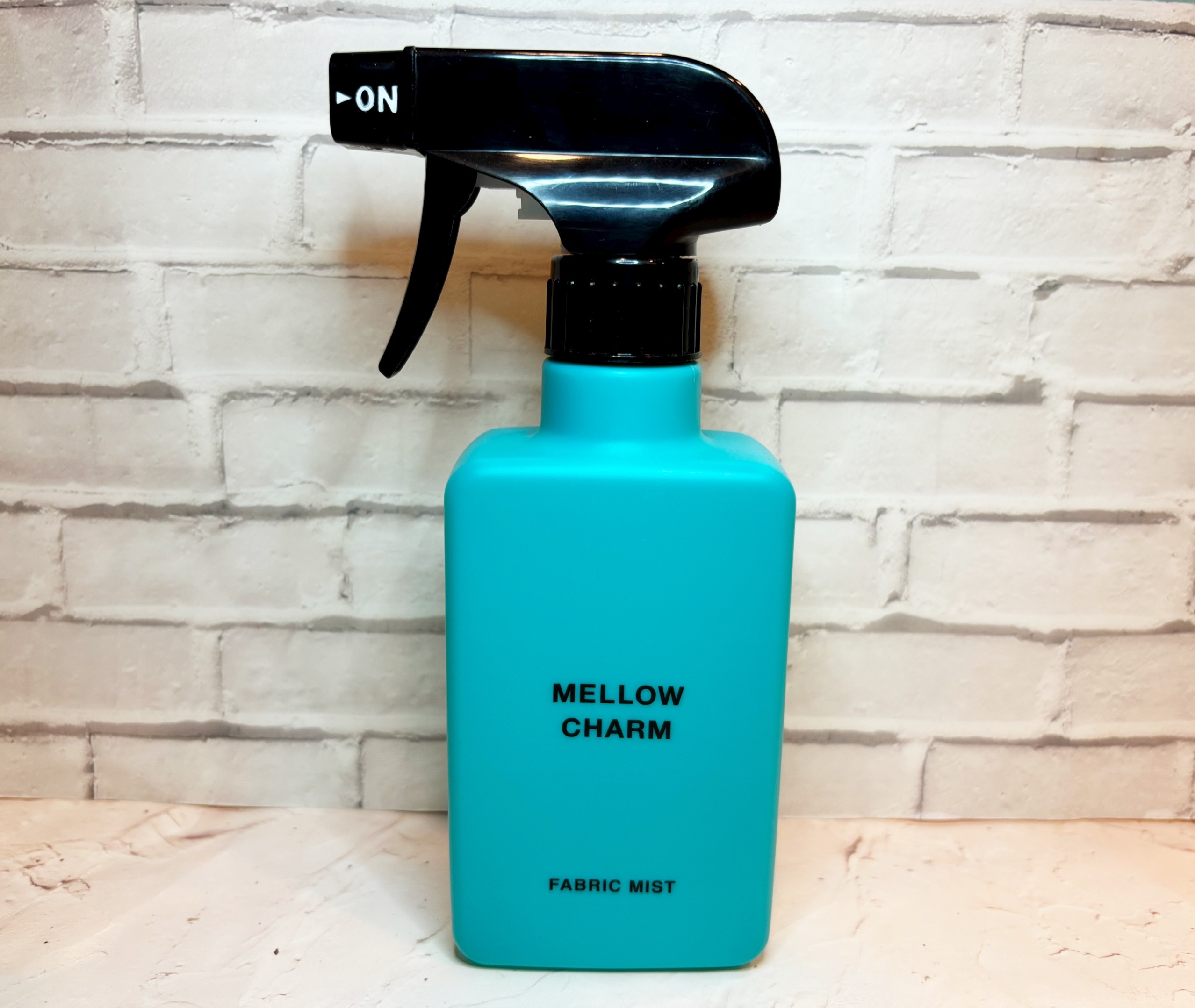 ファブリックミスト エレガントブルーフラワーの香り/MELLOW CHARM/ファブリックミストを使ったクチコミ（1枚目）