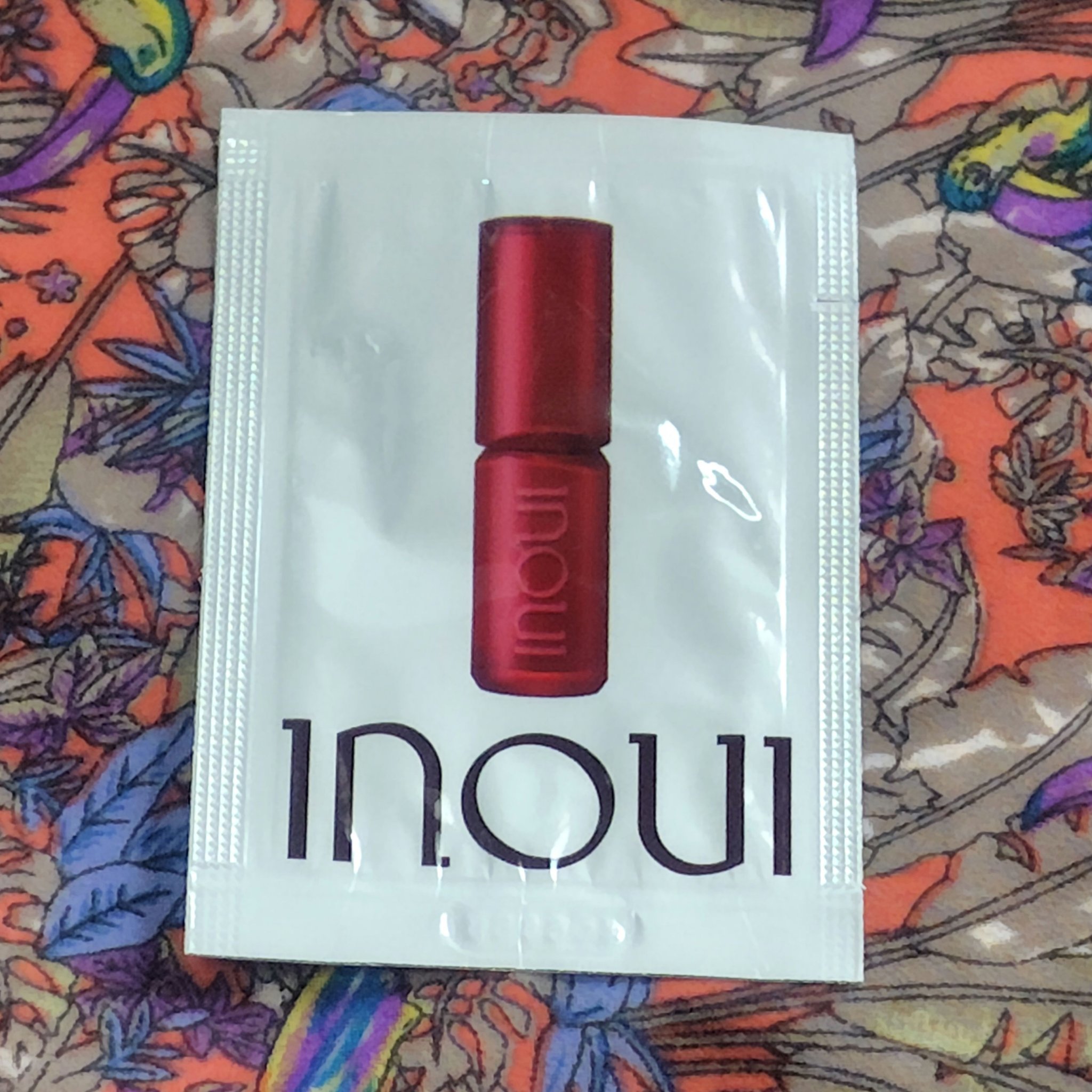 インウイ リキッドファンデーション 01/INOUI/リキッドファンデーションを使ったクチコミ（1枚目）
