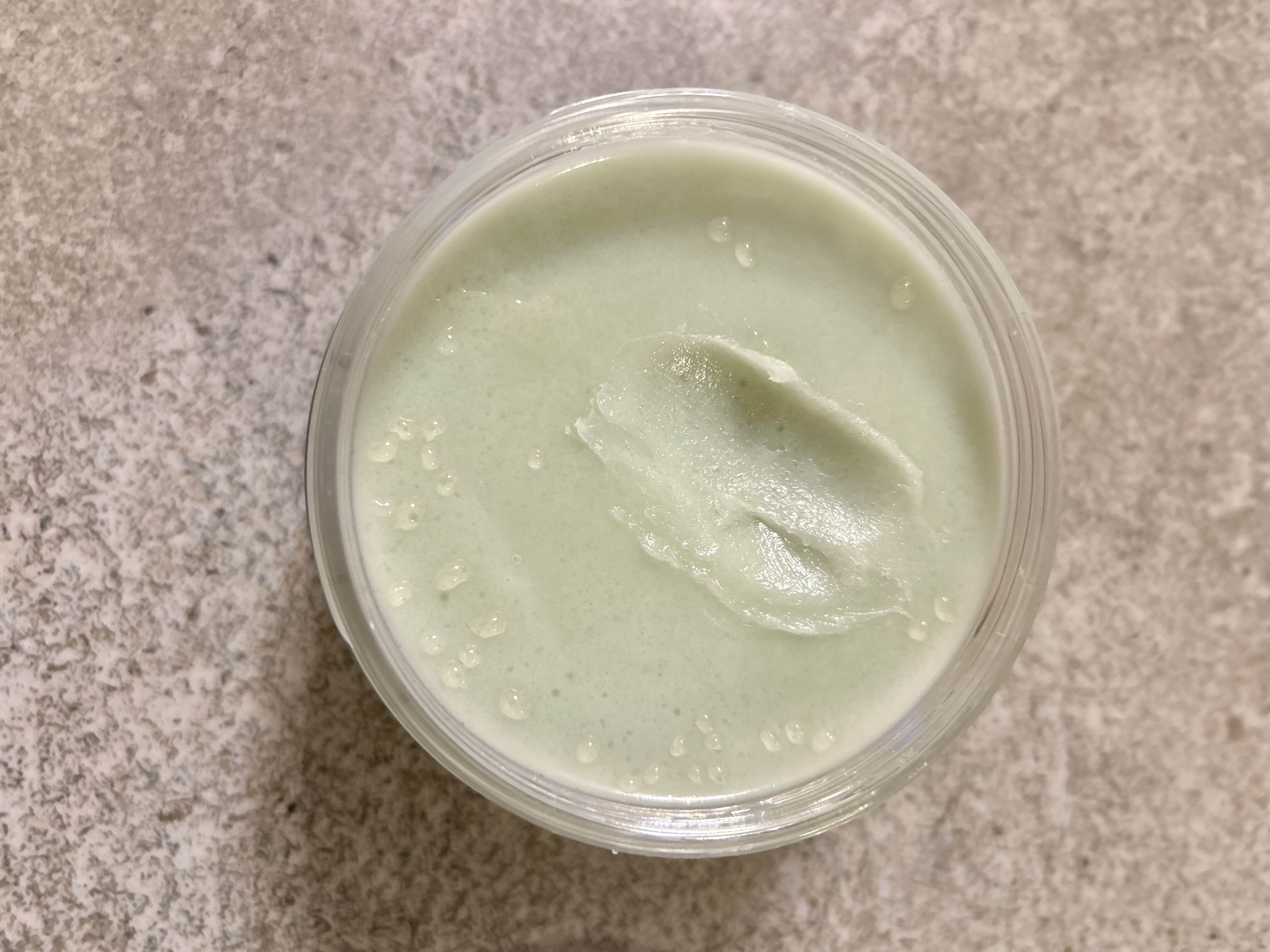 フレッシュクラウドスクラブ ゼラニウム&プリムローズ/アレンシア/ボディスクラブを使ったクチコミ（2枚目）