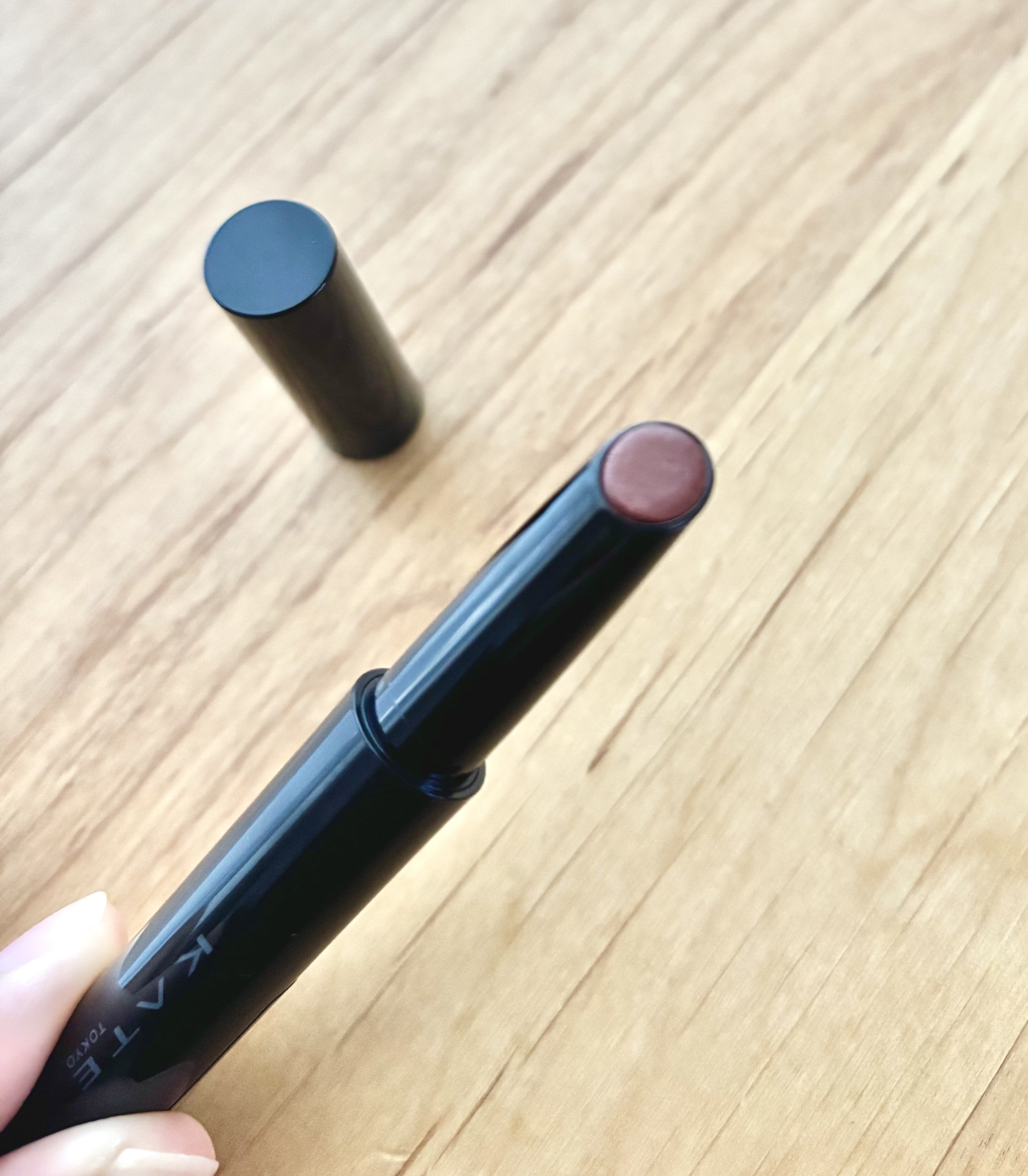 ケイト リップモンスター ツヤバース/KATE/口紅を使ったクチコミ（2枚目）