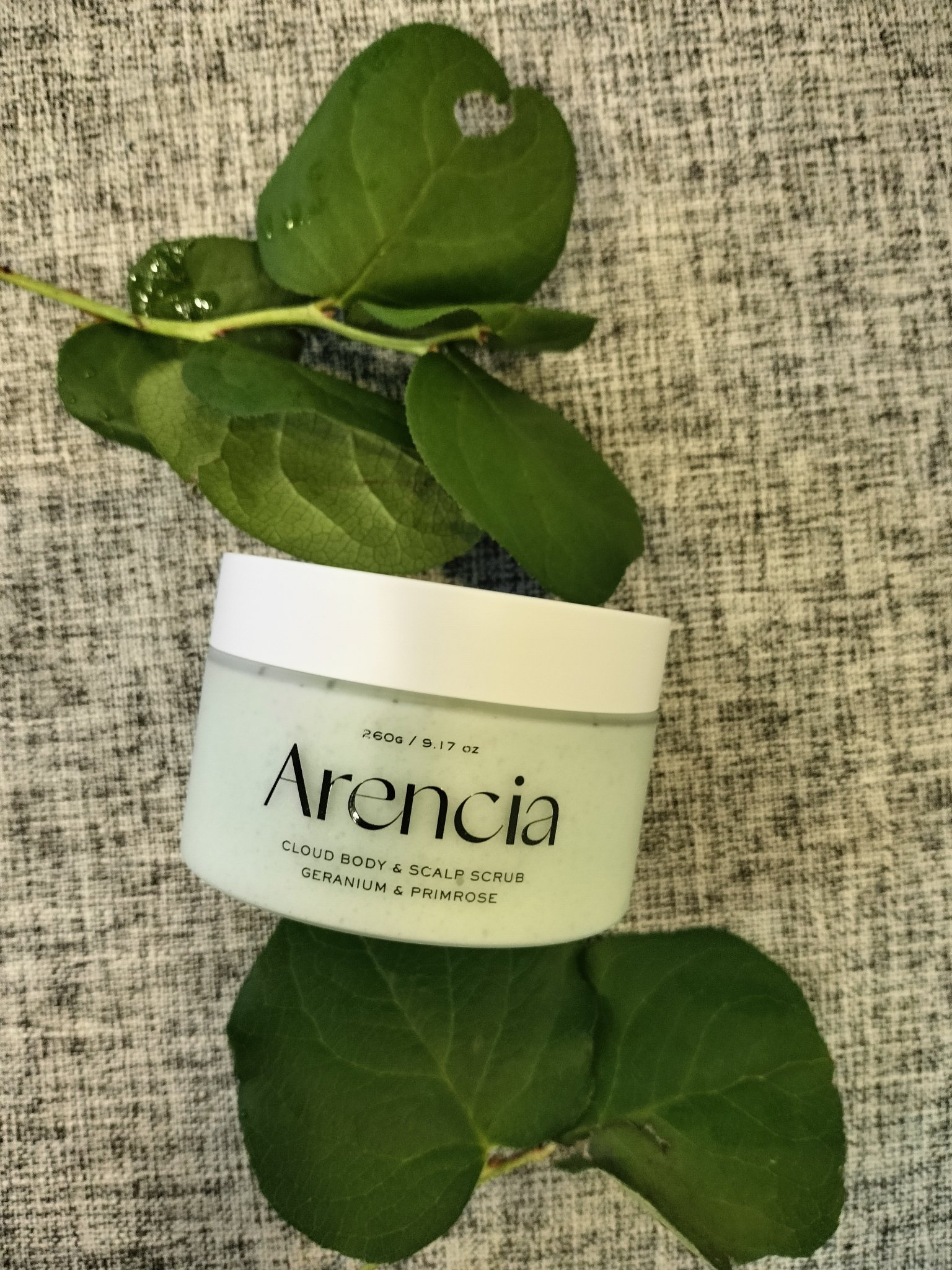 フレッシュクラウドスクラブ ゼラニウム&プリムローズ/アレンシア/ボディスクラブを使ったクチコミ（1枚目）