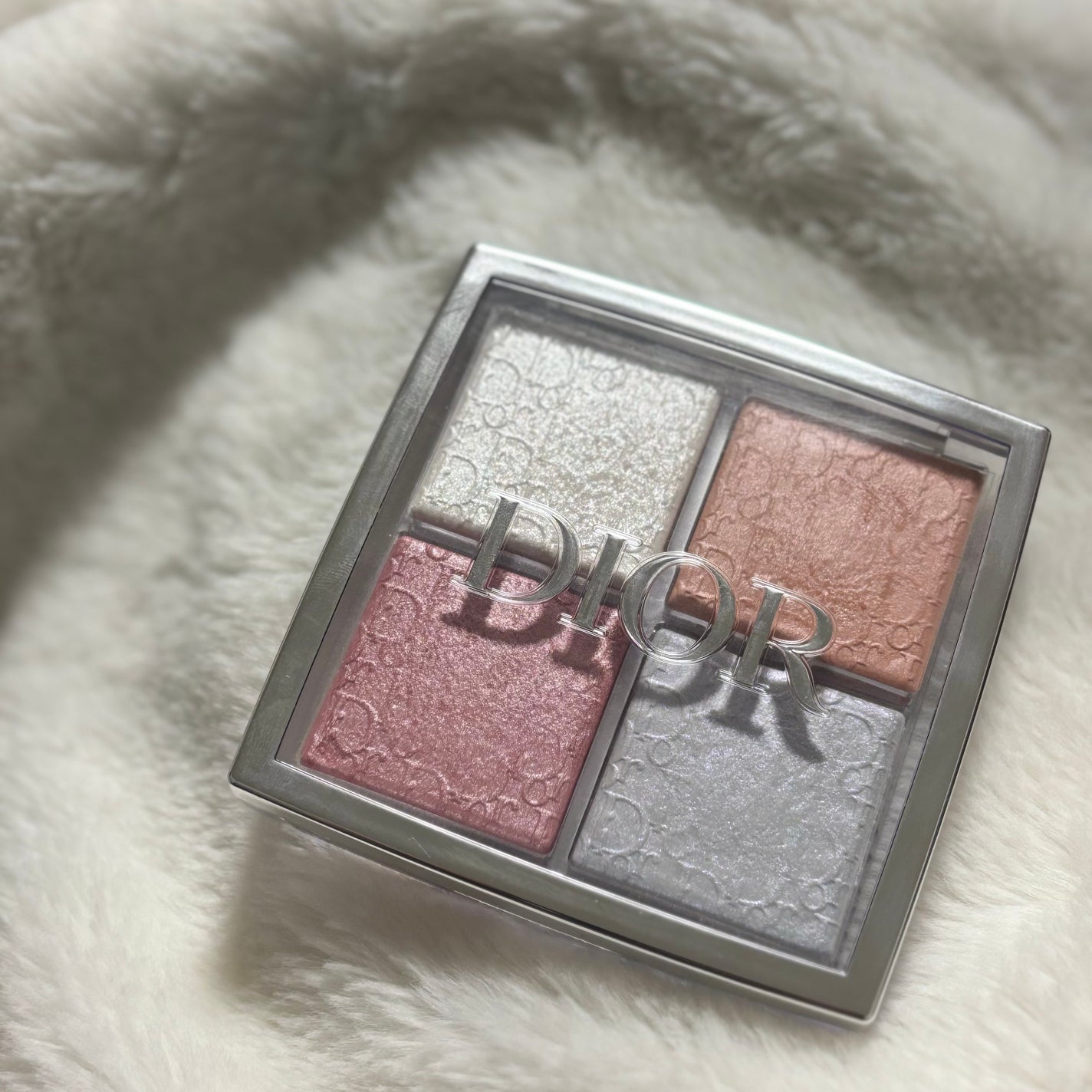 ディオール バックステージ フェイス グロウ パレット/Dior/ハイライトを使ったクチコミ(1枚目)