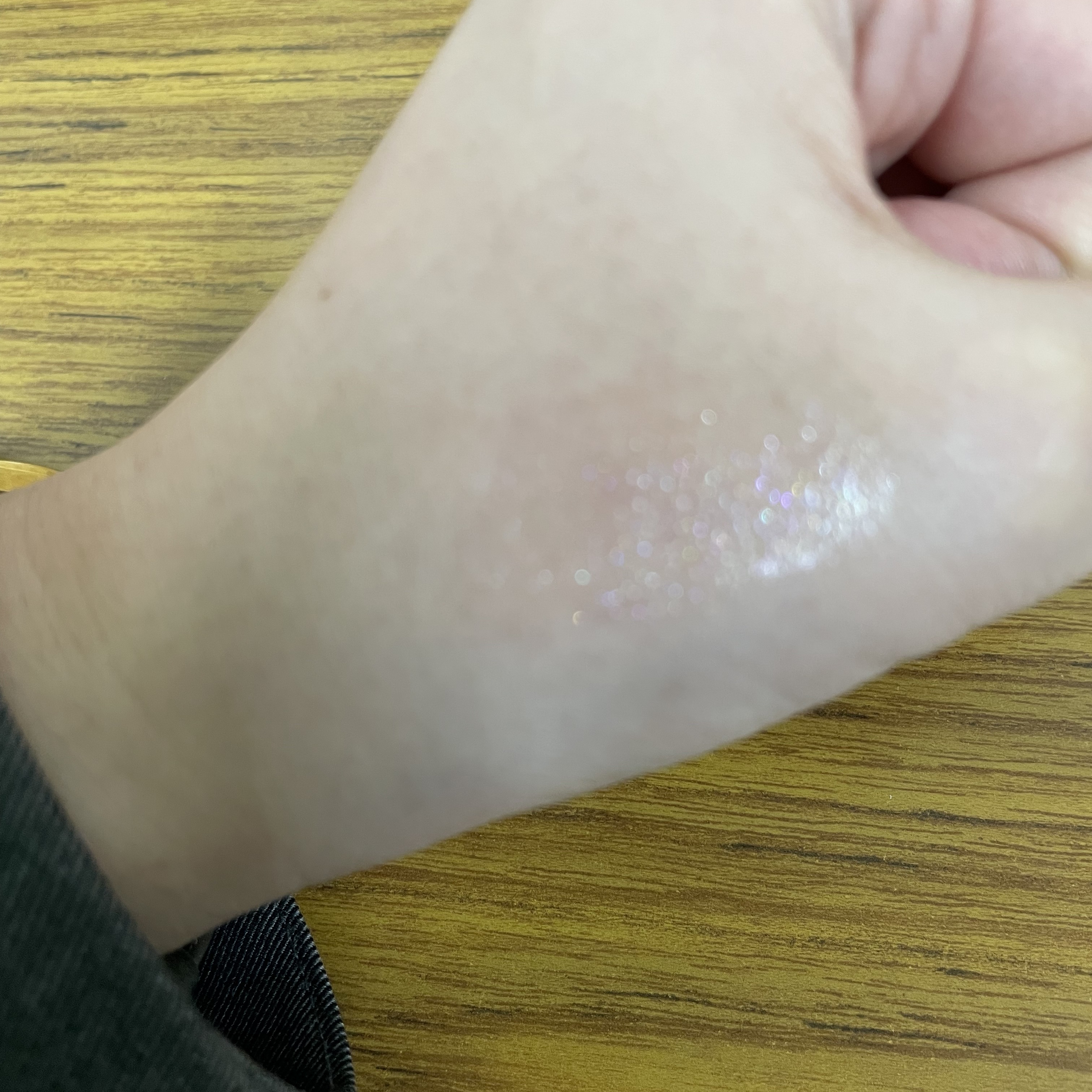 ティルナス  サンリットパール　リップグロウ/tilnus/口紅を使ったクチコミ（2枚目）