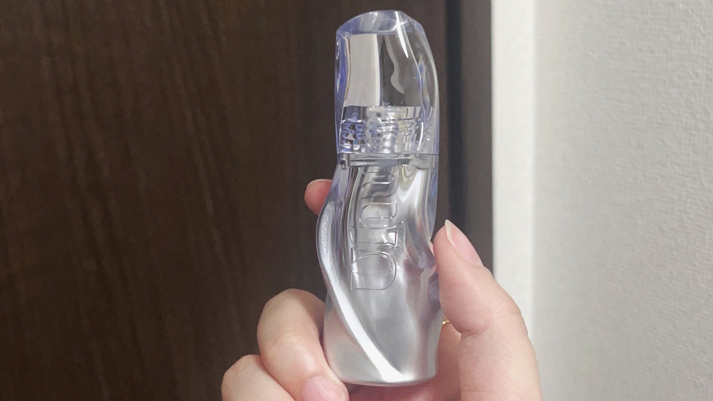 "On Stage" Mirror Lip Glaze (主場系列)/Uhue/口紅を使ったクチコミ(3枚目)