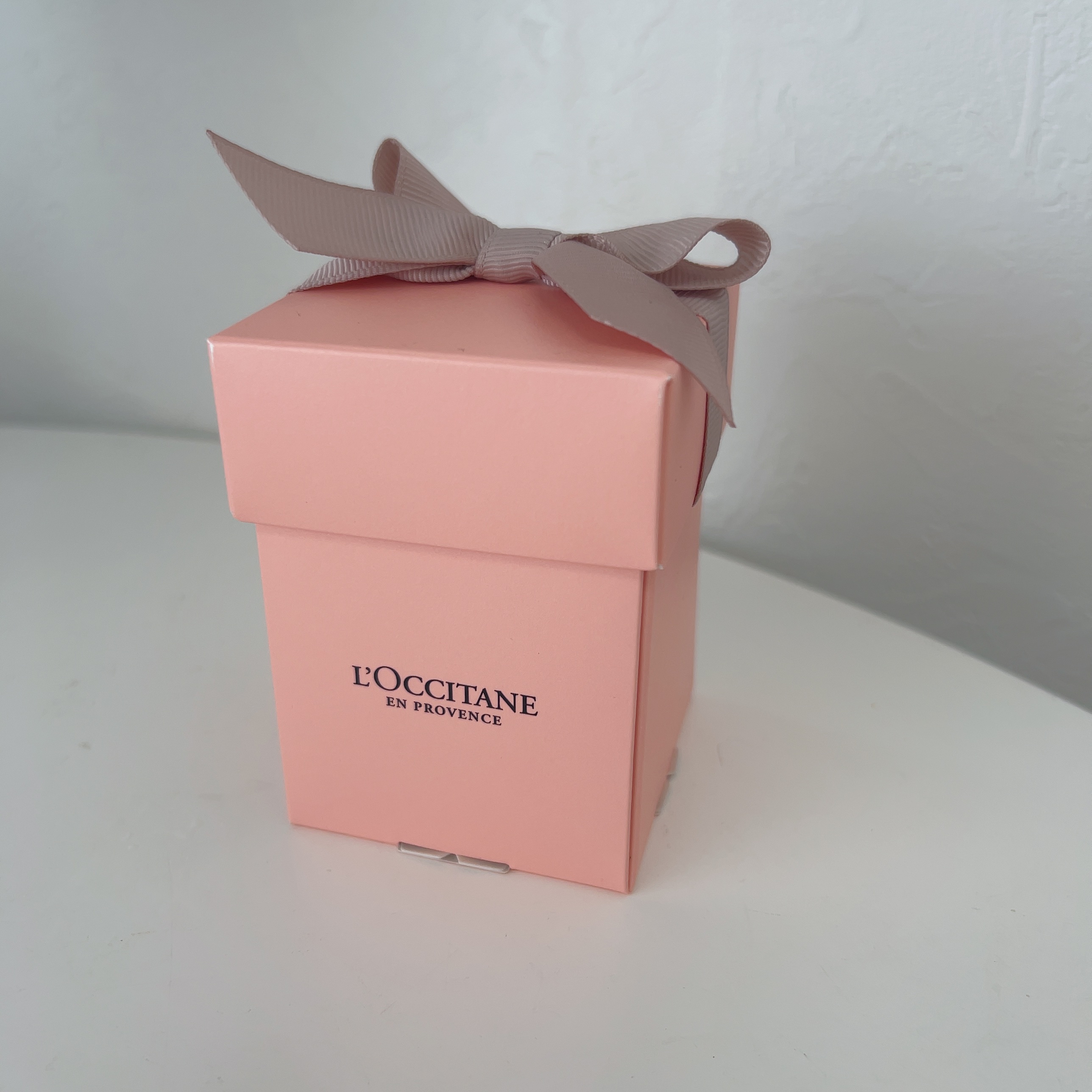 ハンドクリーム GIFT WITH HAPPINESS/L'OCCITANE/その他キットセットを使ったクチコミ（2枚目）