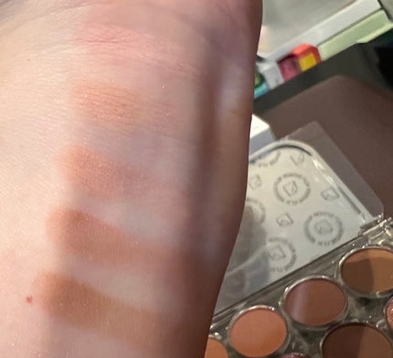 ライトオンアイズシャドウパレット/ルミル/アイシャドウパレットを使ったクチコミ(5枚目)