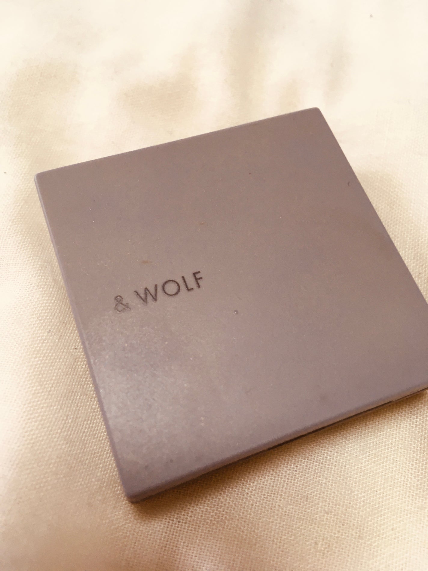 シマーヌードイルミネーター/& WOLF/クリームハイライトを使ったクチコミ(1枚目)