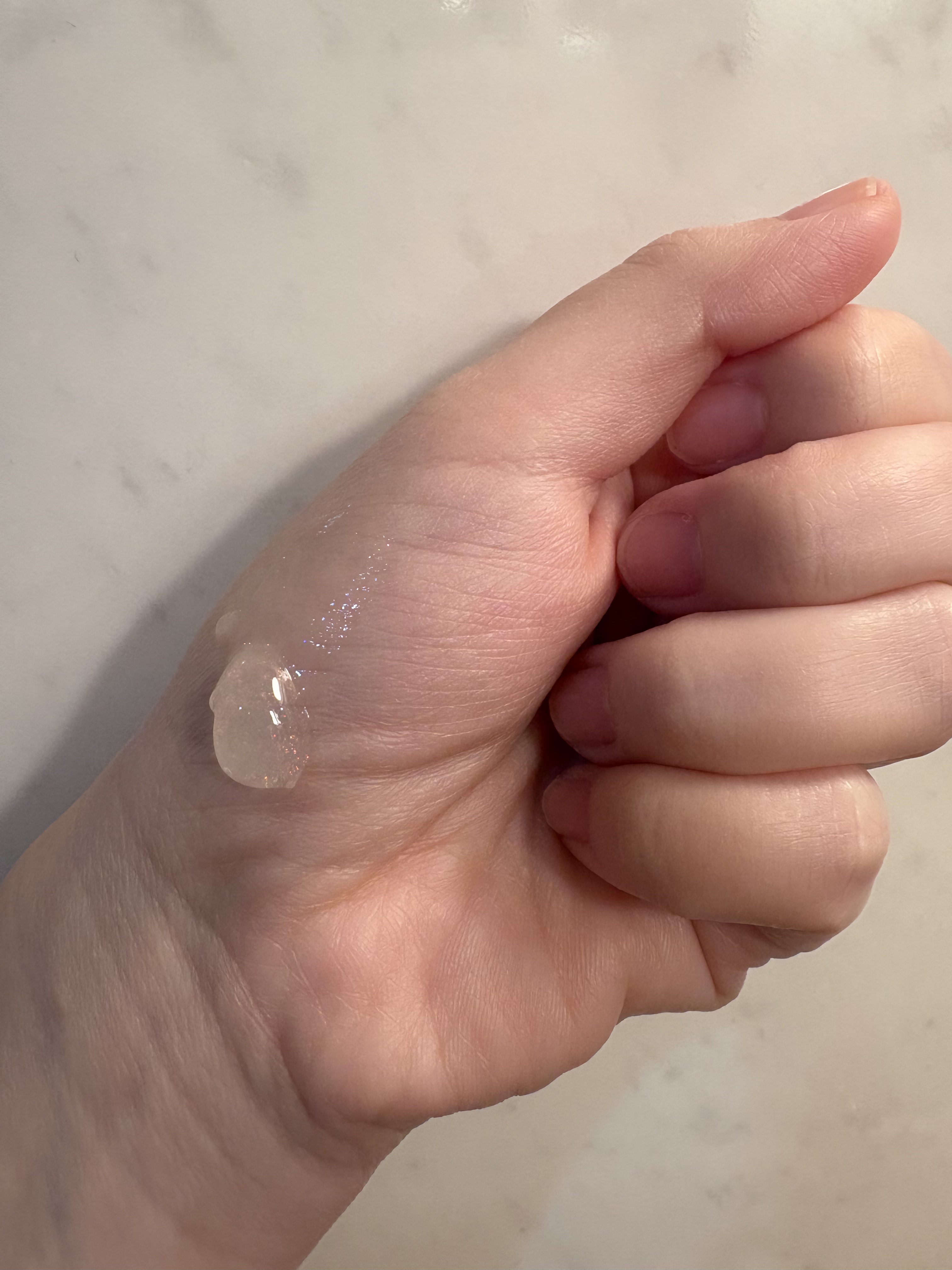 グリッターセラムフレグランス プリズムリリー/ReLUCE/香水(レディース)を使ったクチコミ（2枚目）