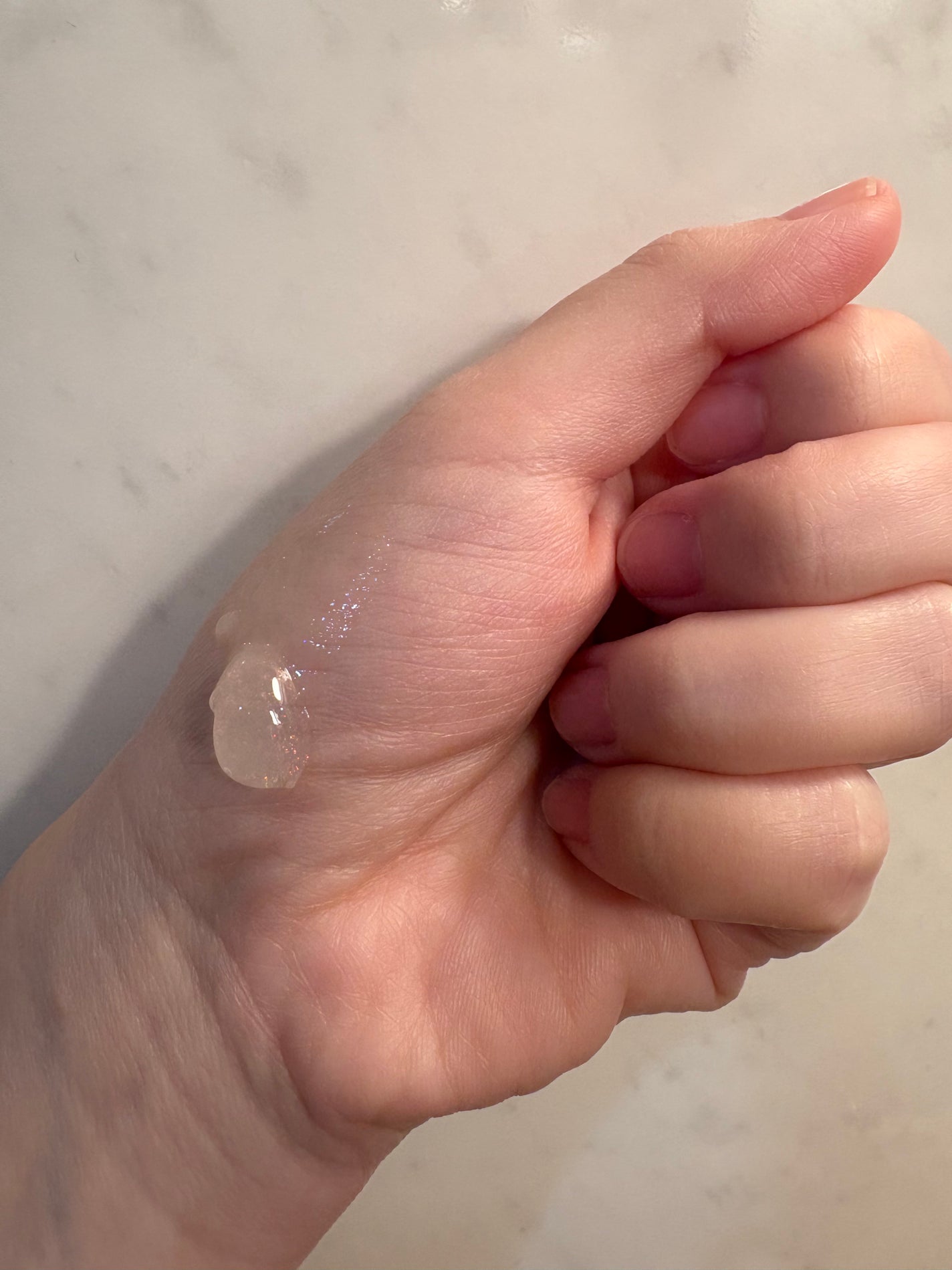 グリッターセラムフレグランス プリズムリリー/ReLUCE/香水(レディース)を使ったクチコミ(2枚目)