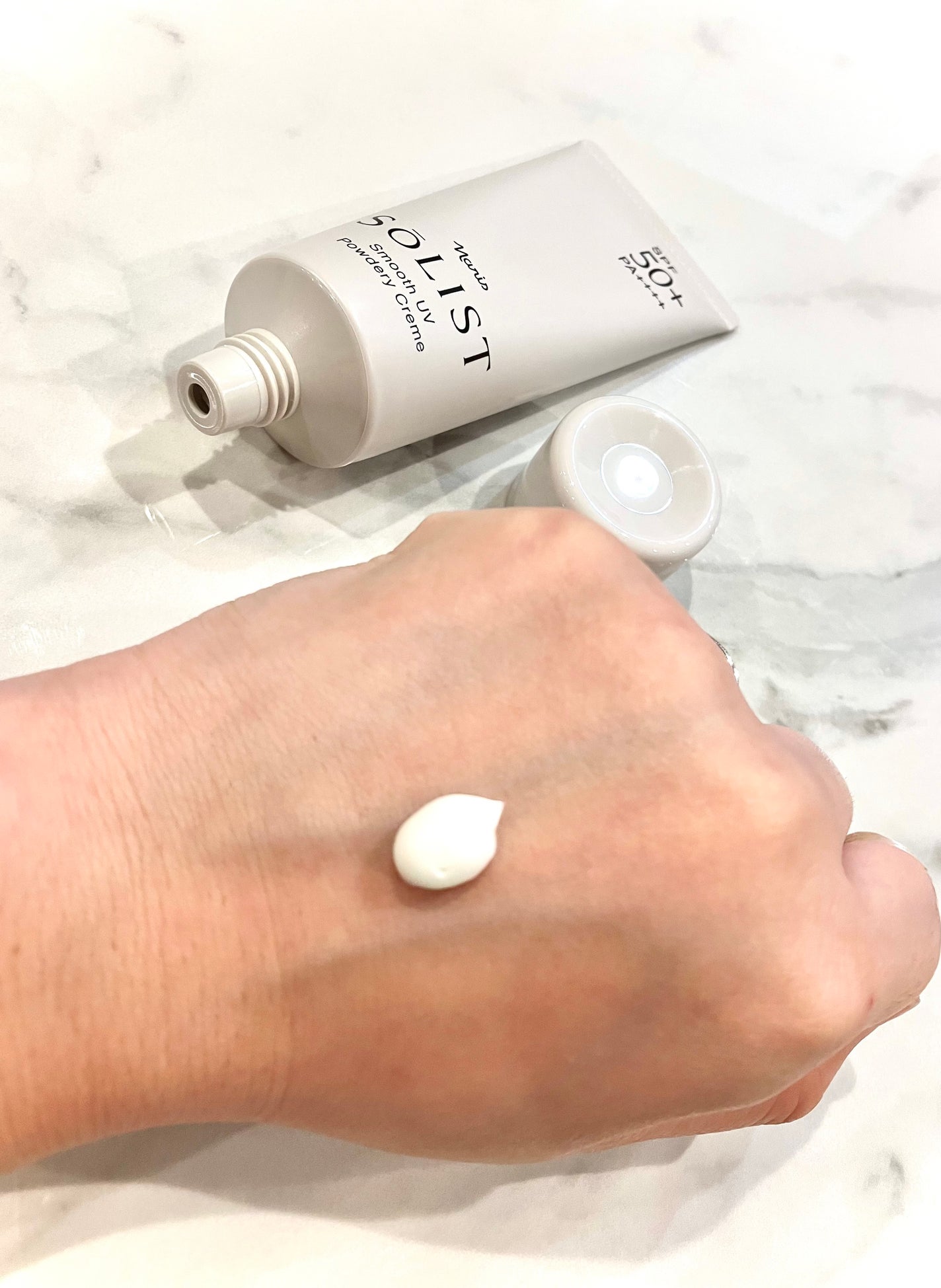 ソリスト スムースUV パウダリークリーム/ナリス化粧品/日焼け止めクリームを使ったクチコミ(2枚目)