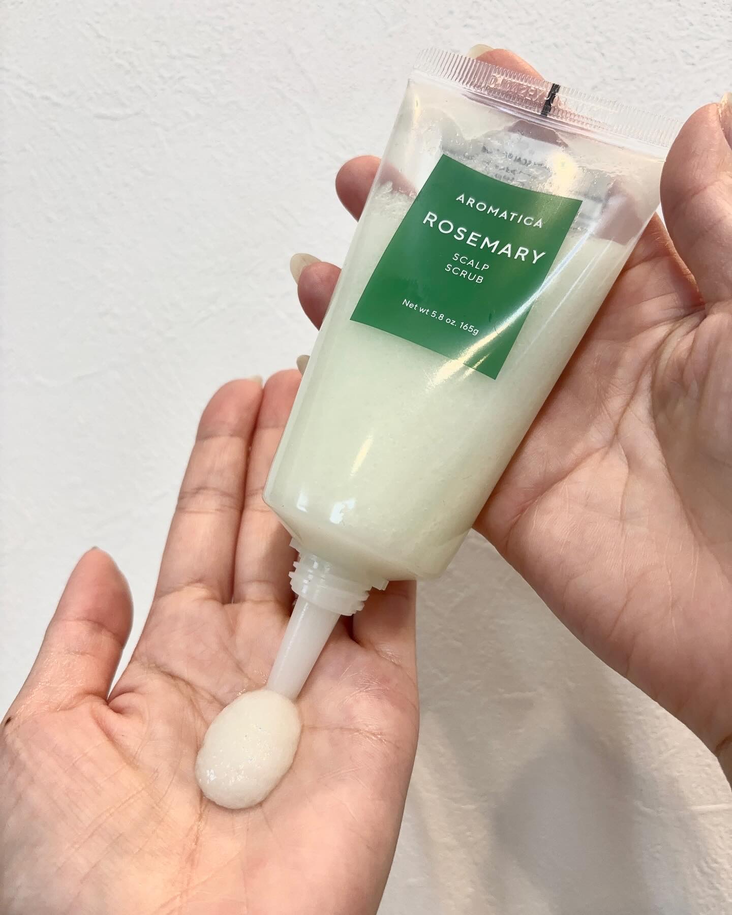 ローズマリー スカルプ スクラブ/AROMATICA/ヘッドスクラブを使ったクチコミ（3枚目）