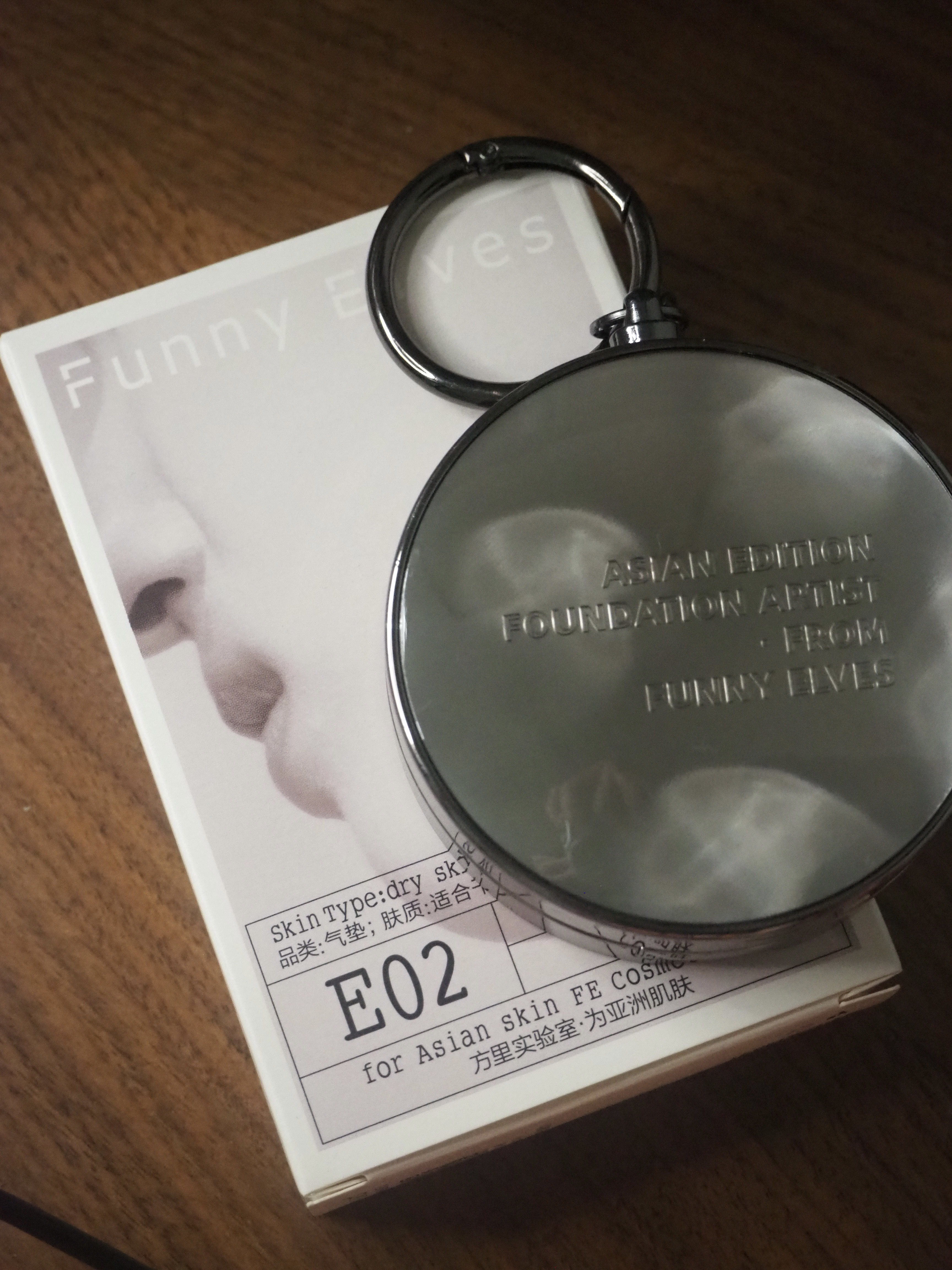 ロングウェア エア クッションファンデーション E02/FUNNY ELVES方里/クッションファンデーションを使ったクチコミ（2枚目）