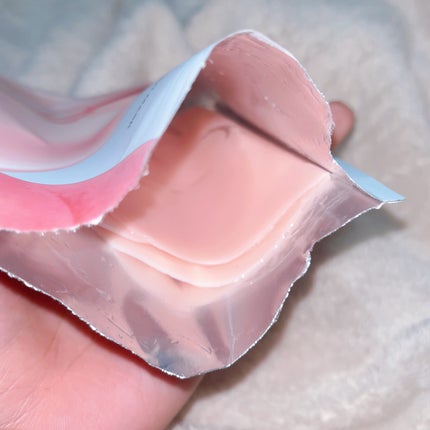 桃70ナイアシンコラーゲンフェイスパック/Anua/シートマスク・パックを使ったクチコミ(5枚目)