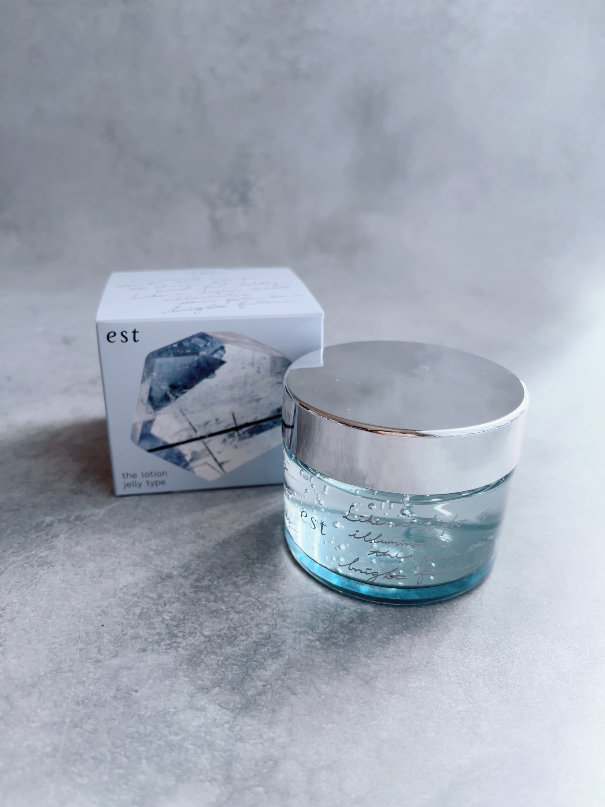 ラスティング クラリティ ルースパウダー/est/ルースパウダーを使ったクチコミ（2枚目）