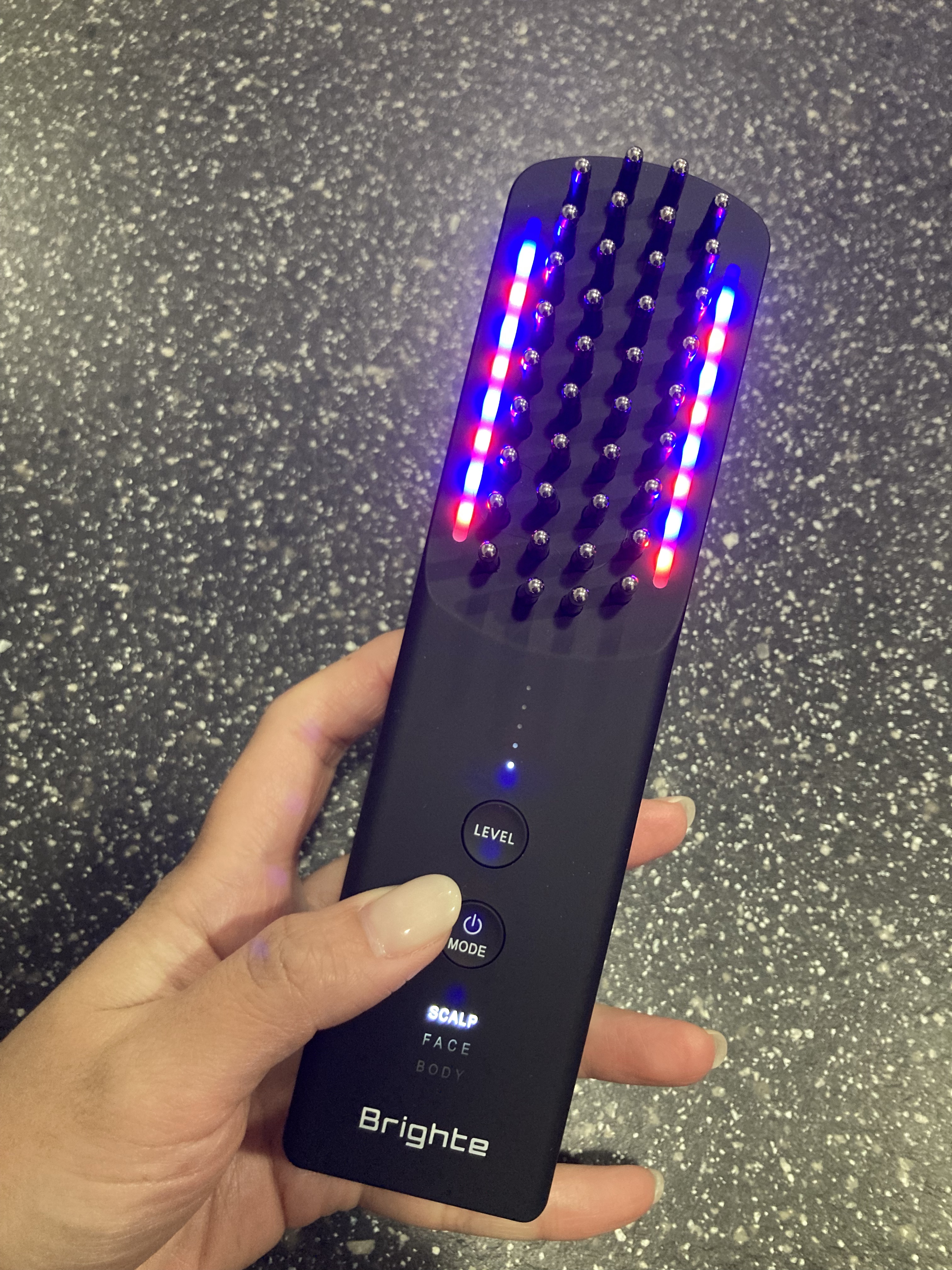 ELEKI BRUSH＋/Brighte/美顔器・マッサージを使ったクチコミ（1枚目）