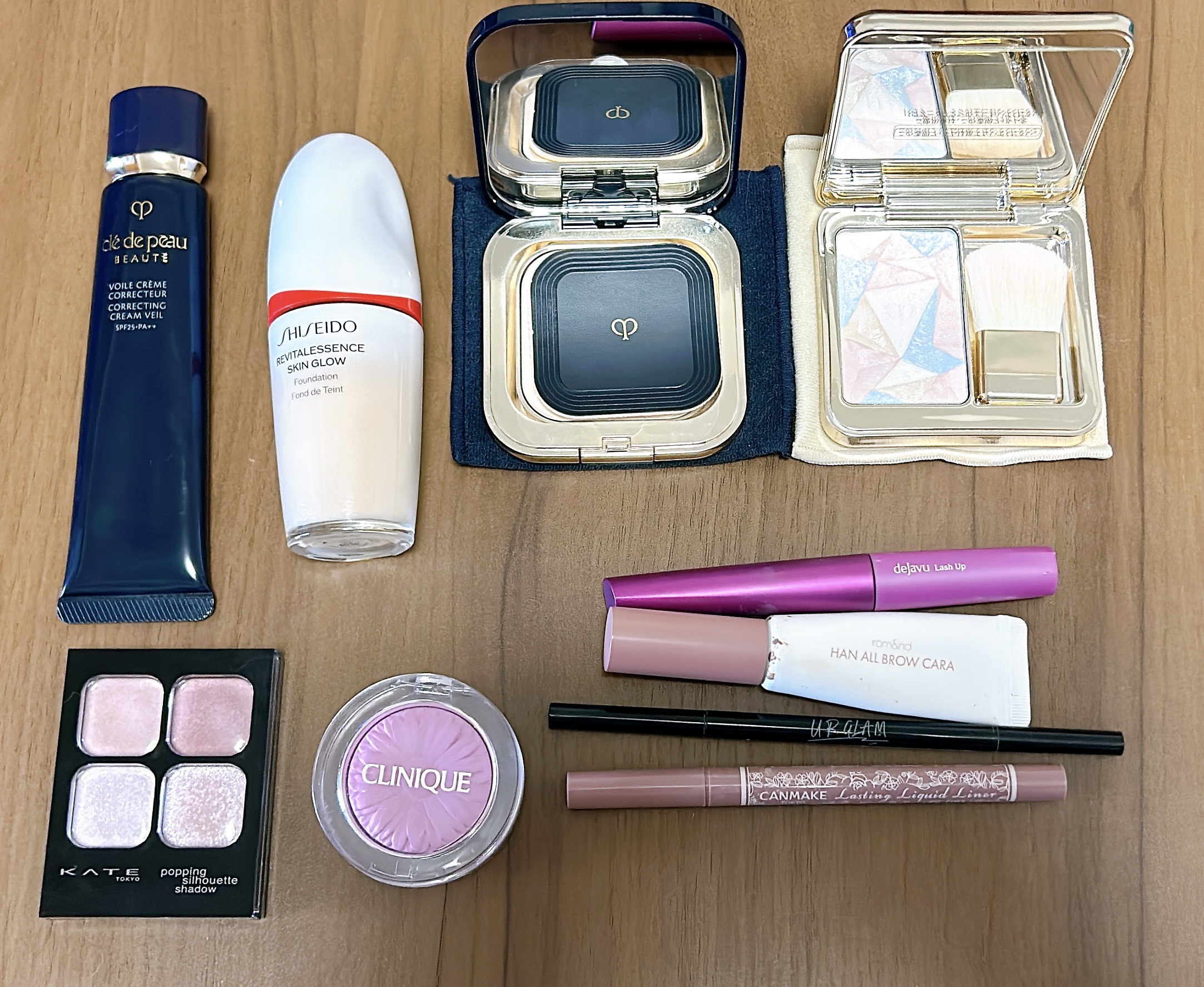 プードルコンパクトエサンシエルｎ/クレ・ド・ポー ボーテ/プレストパウダーを使ったクチコミ（1枚目）