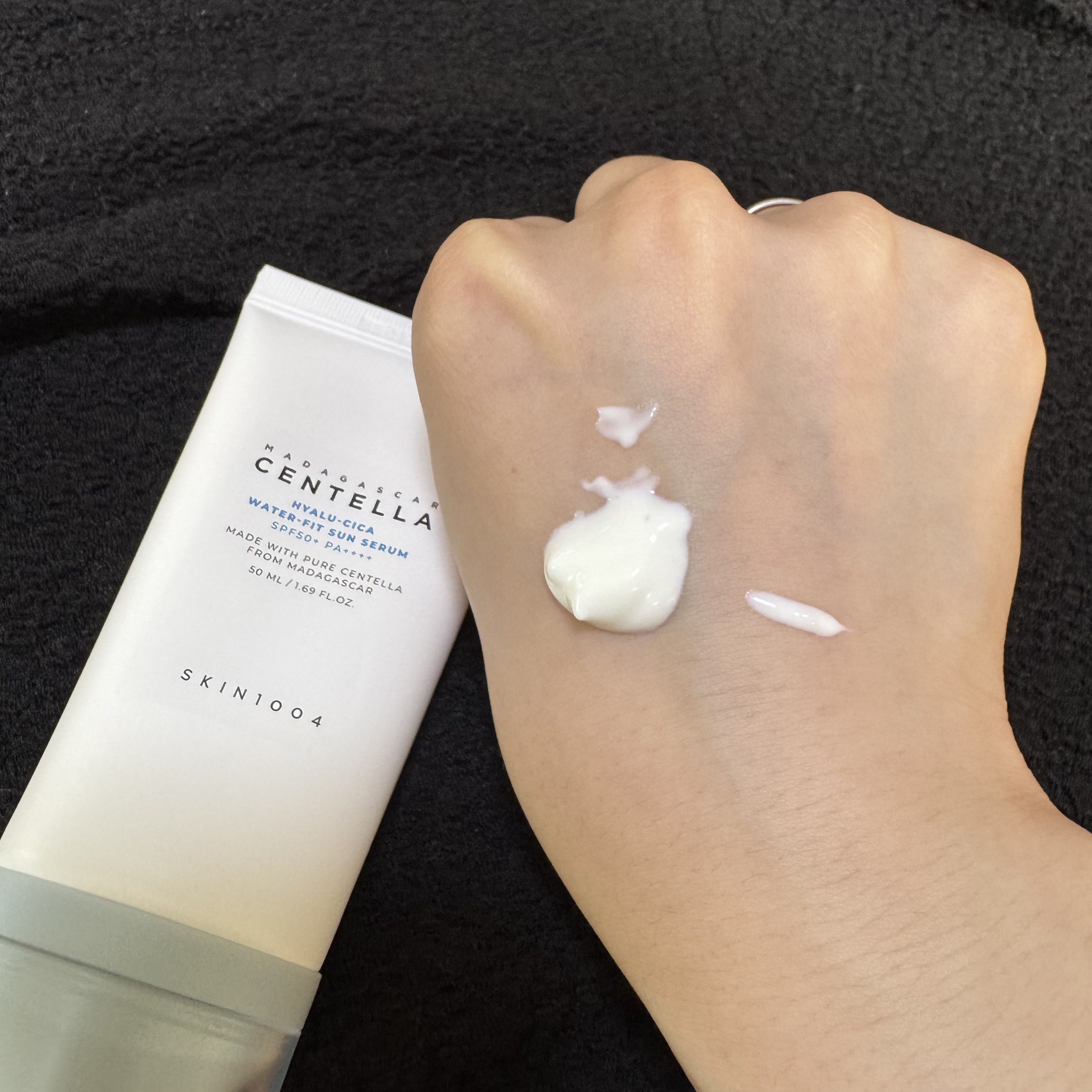 ヒアルーシカ ウォーターフィット サンセラム/SKIN1004/日焼け止めローションを使ったクチコミ（3枚目）