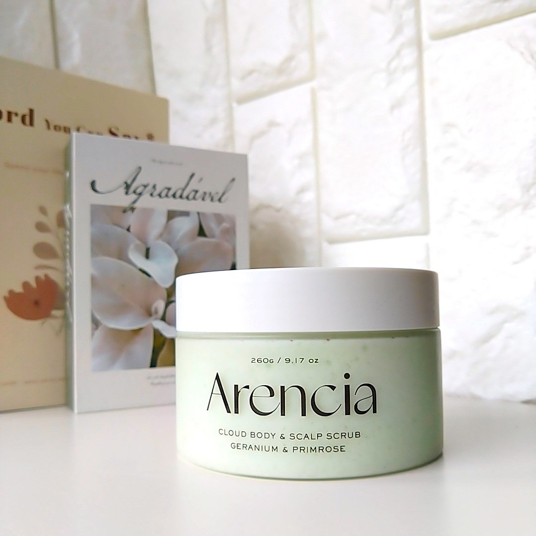 フレッシュクラウドスクラブ ゼラニウム&プリムローズ/アレンシア/ボディスクラブを使ったクチコミ（1枚目）