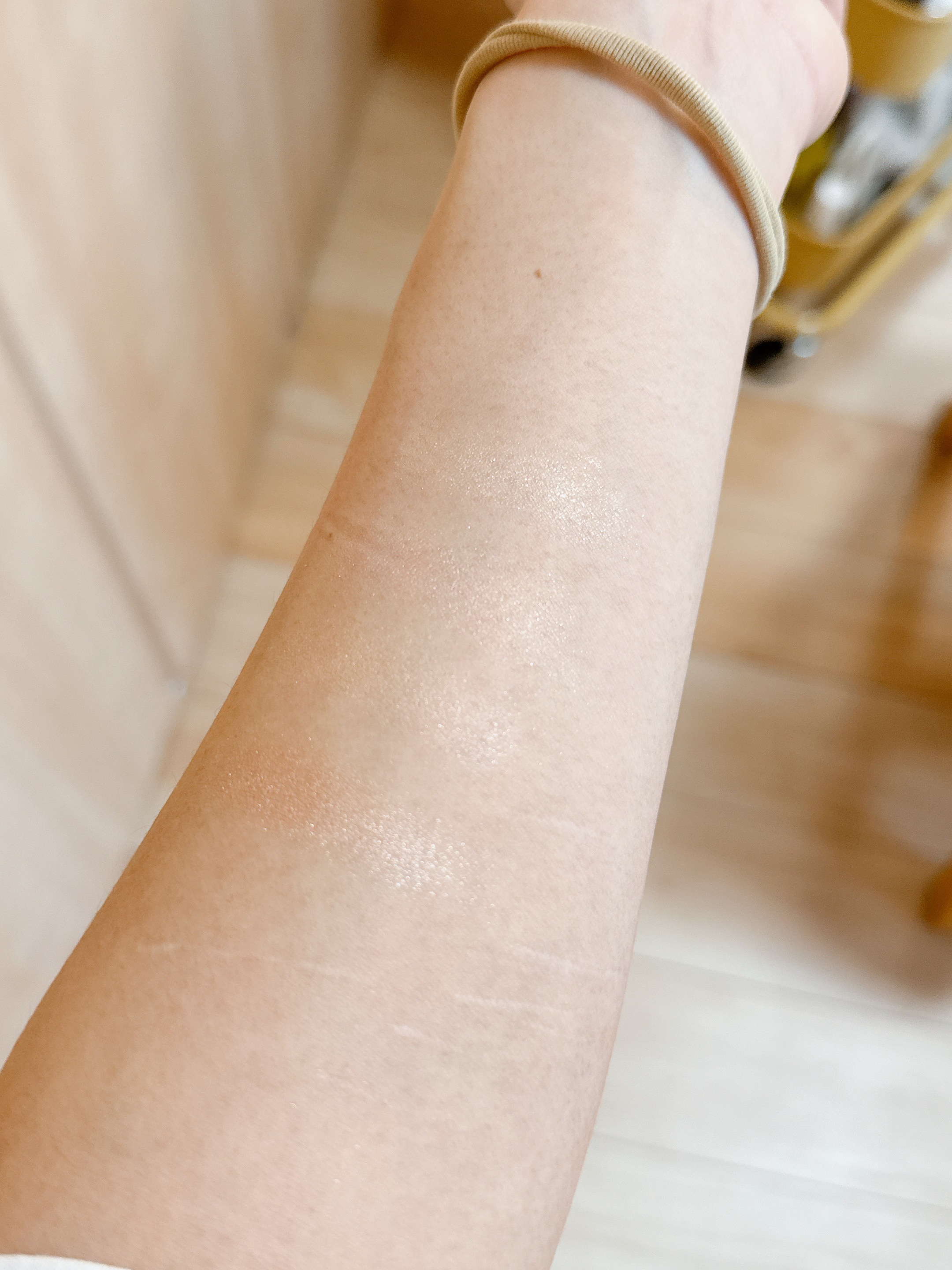 グロウコントゥアリングハイライターパレット/wakemake/パウダーハイライトを使ったクチコミ（2枚目）