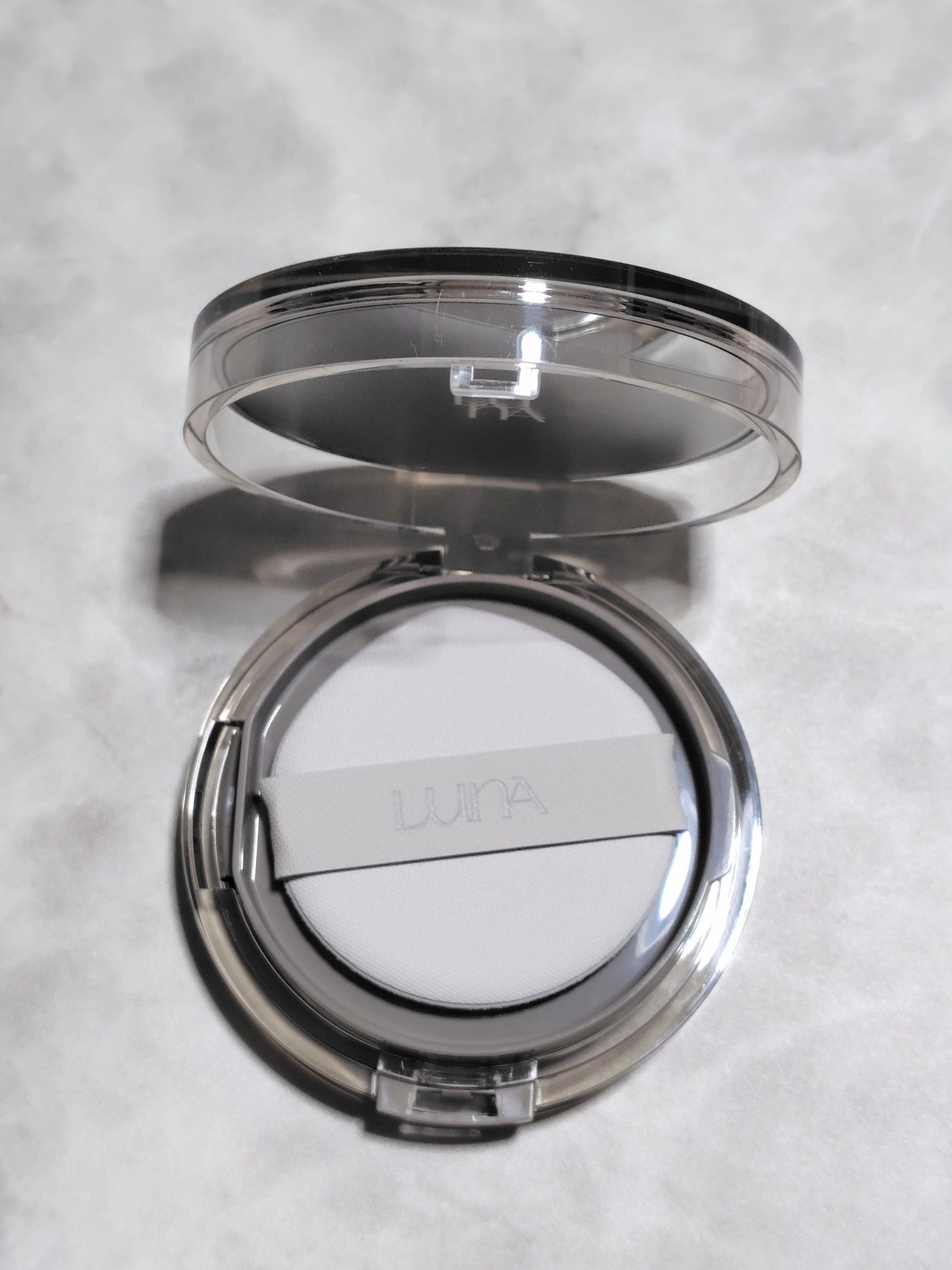 ブラーカバークッション/LUNA/クッションファンデーションを使ったクチコミ(2枚目)