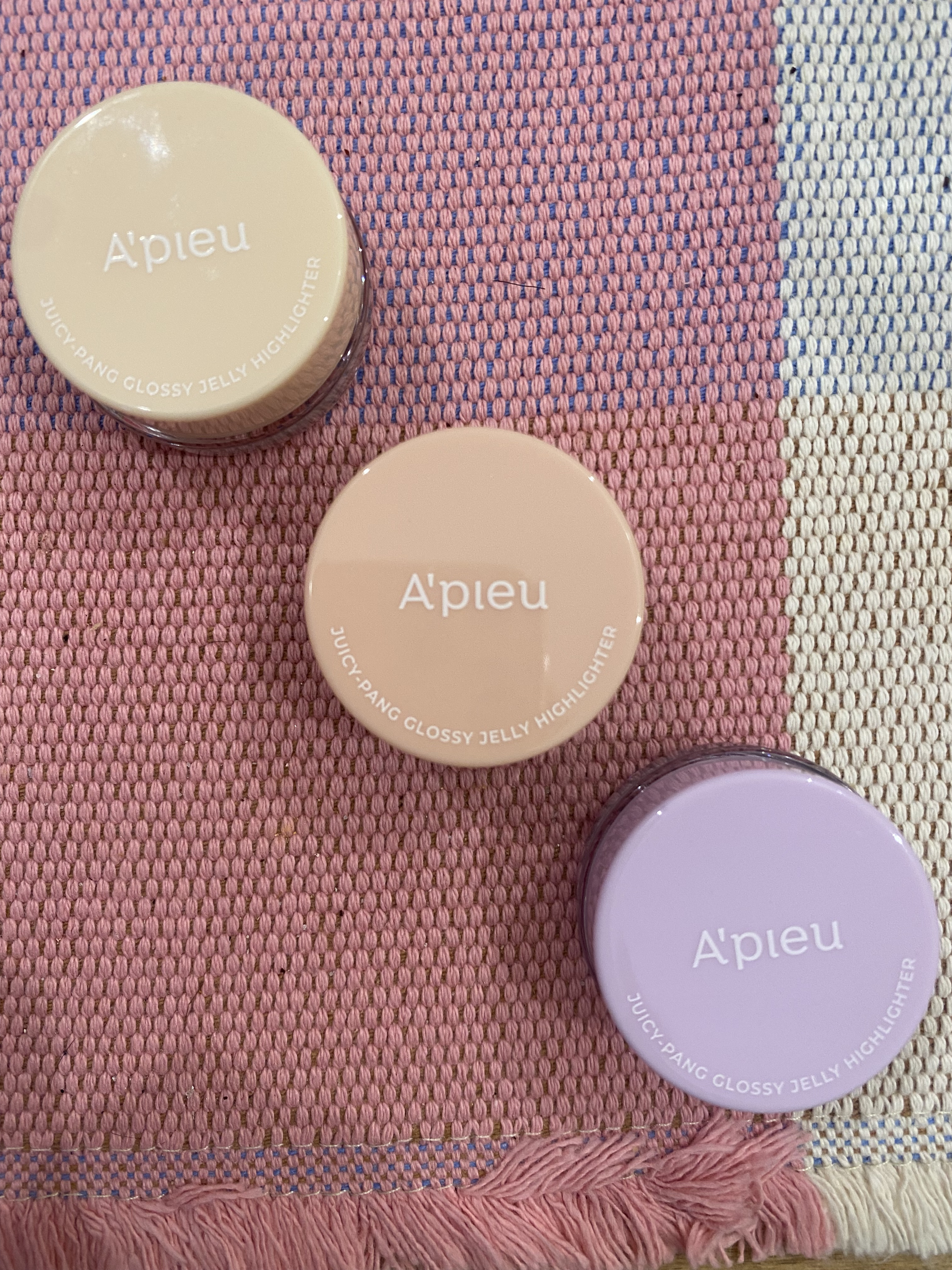 ジューシーパン グロッシージェリーハイライター 4 ムーンライト/A’pieu/クリームハイライトを使ったクチコミ（2枚目）