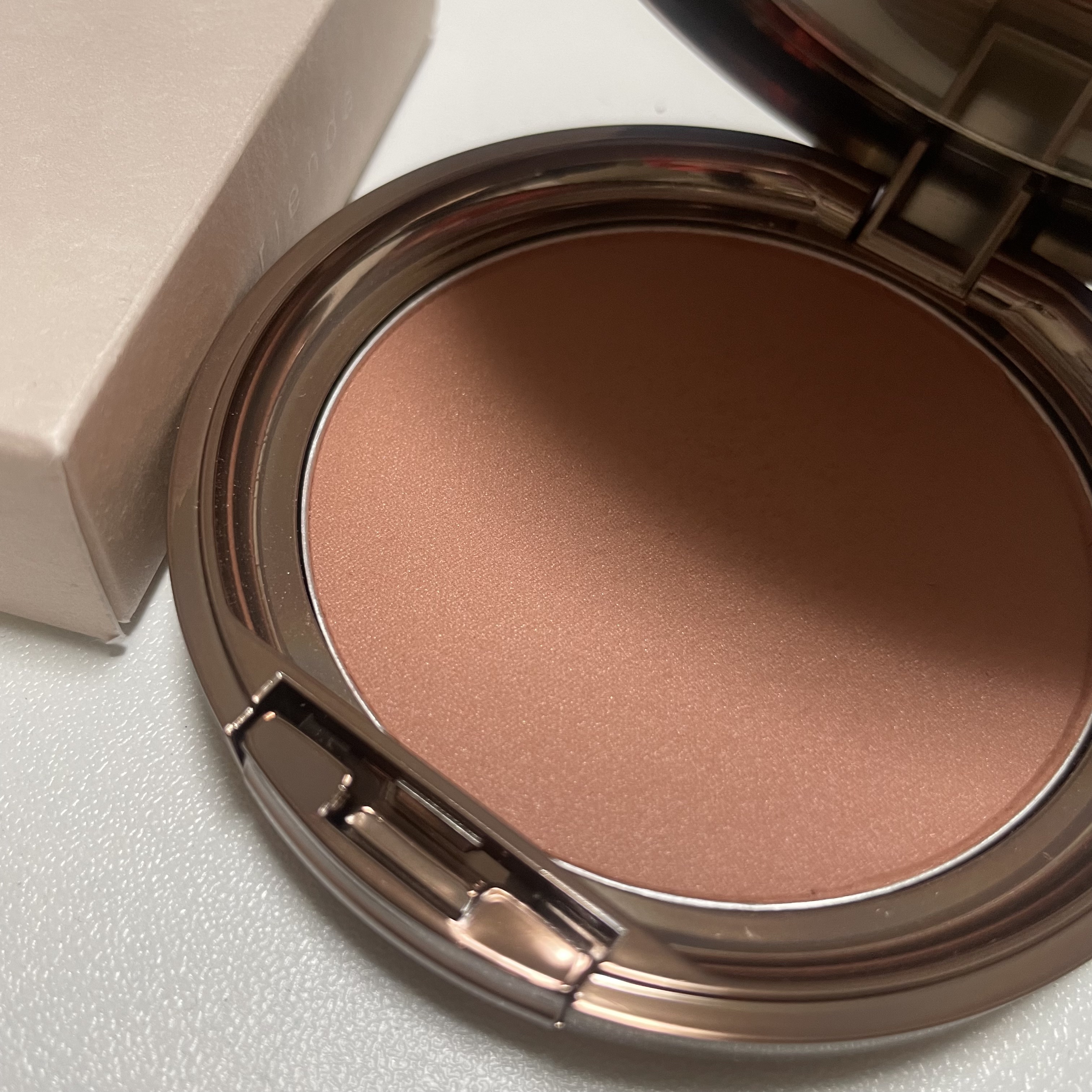 ライトブレンドブラッシュ/rienda beauty/パウダーチークを使ったクチコミ（2枚目）