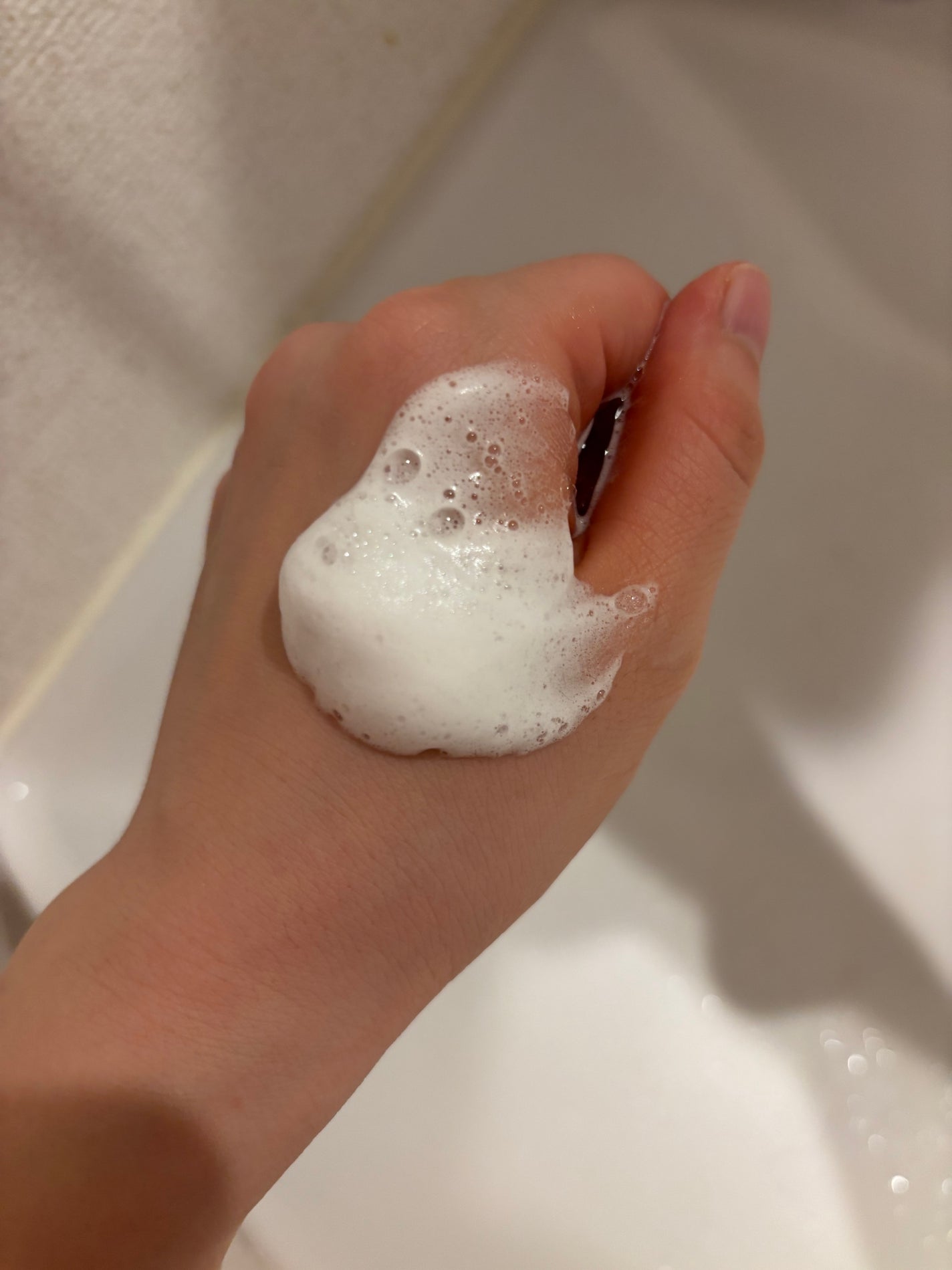 ニュートリ フォーム クレンザー/ESTEE LAUDER/洗顔フォームを使ったクチコミ(4枚目)