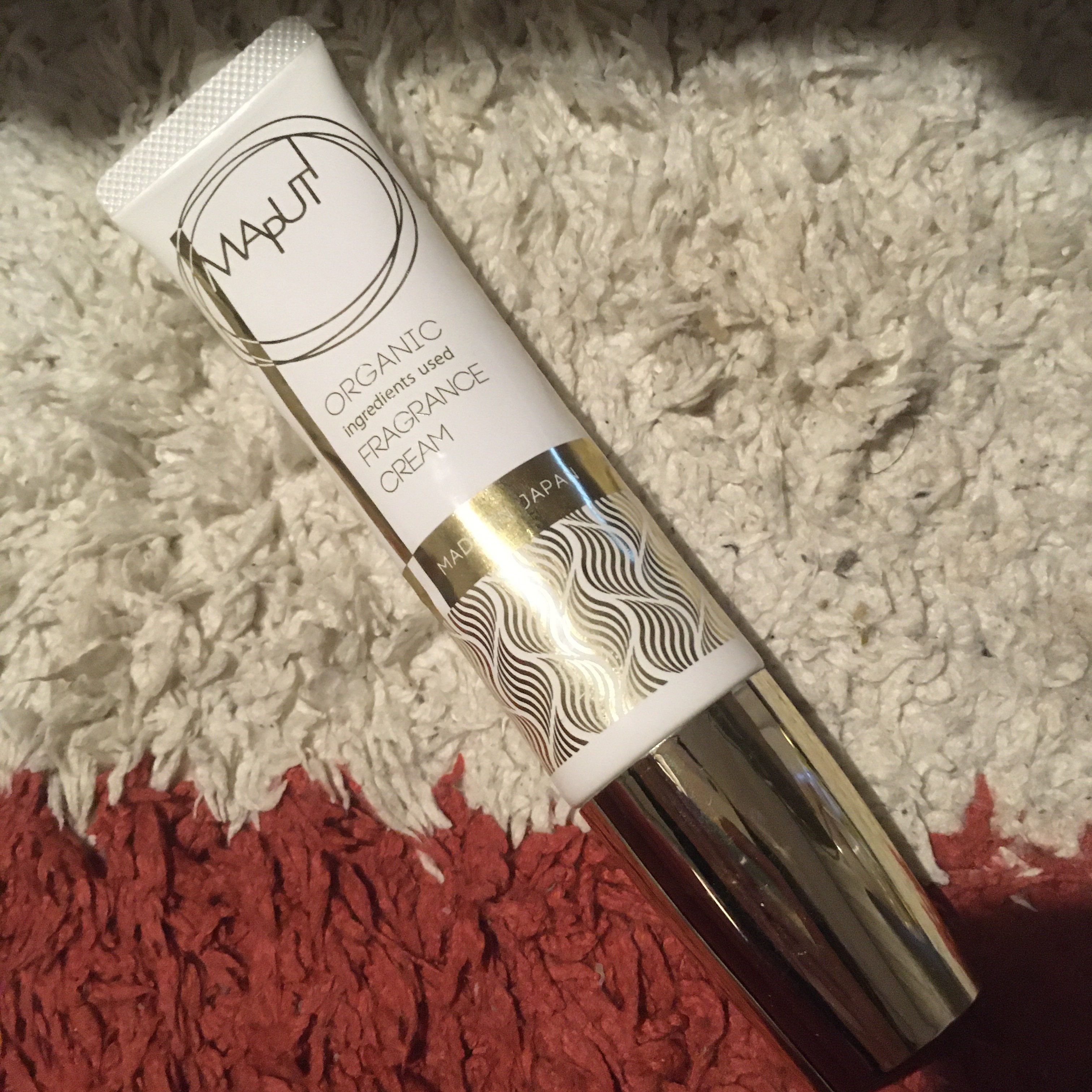オーガニックフレグランスバストクリーム/MAPUTI/バスト・ヒップケアを使ったクチコミ（1枚目）