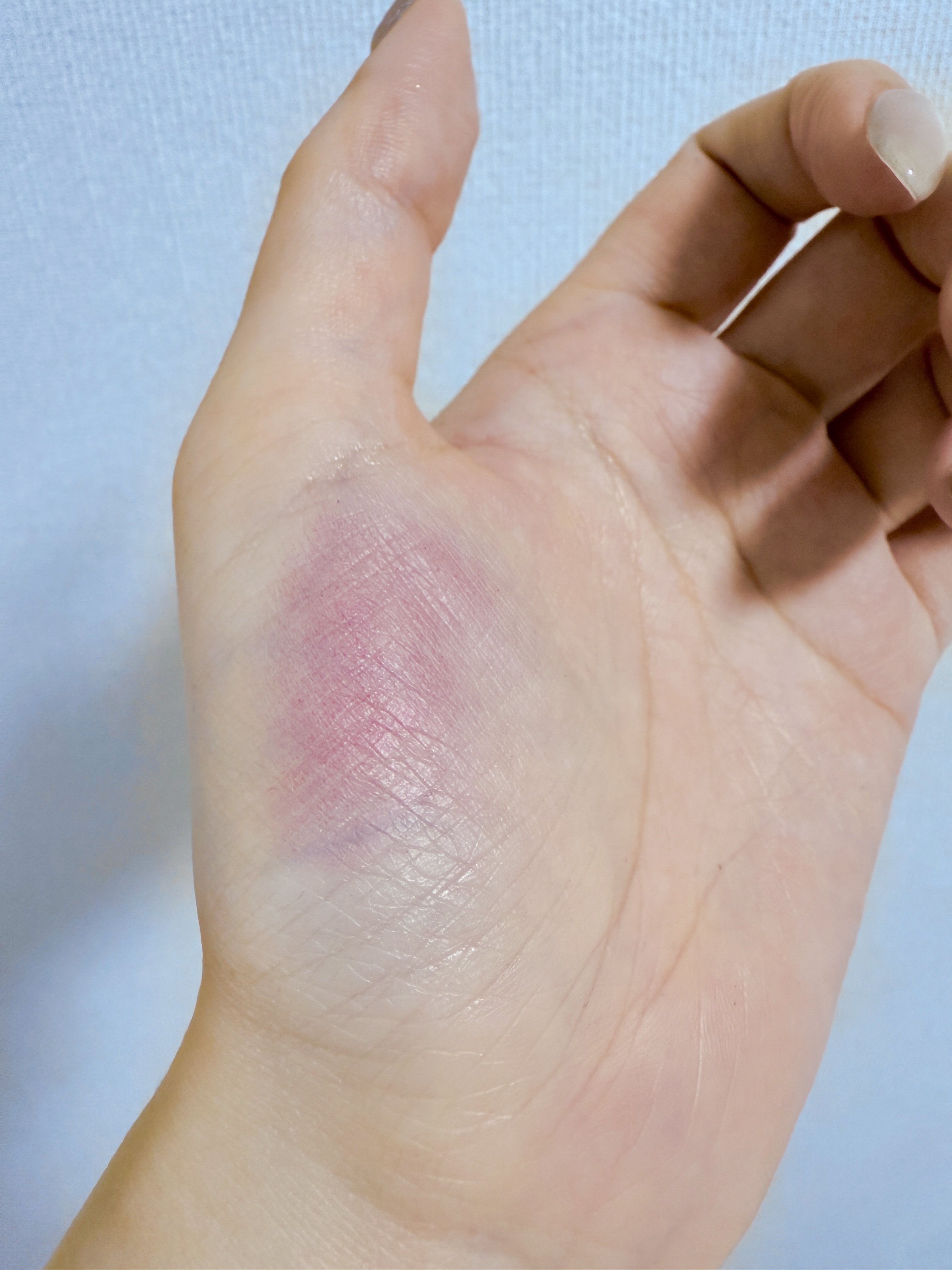 アディクション ザ アイシャドウ マット 018M Cassis/ADDICTION/単色アイシャドウを使ったクチコミ（2枚目）