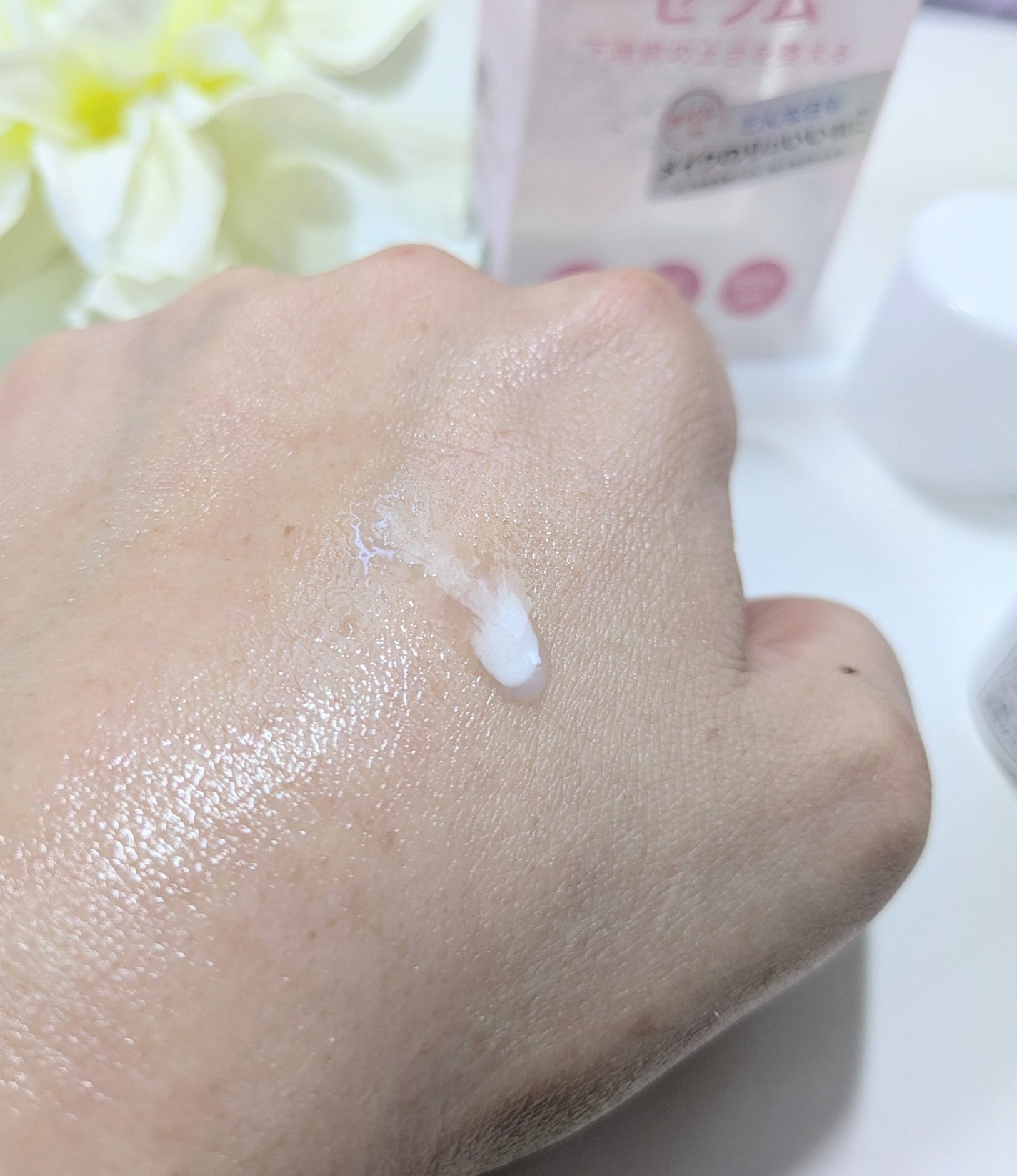 キャンディードール ブライトピュアメイク前セラム/CandyDoll/美容液を使ったクチコミ(3枚目)