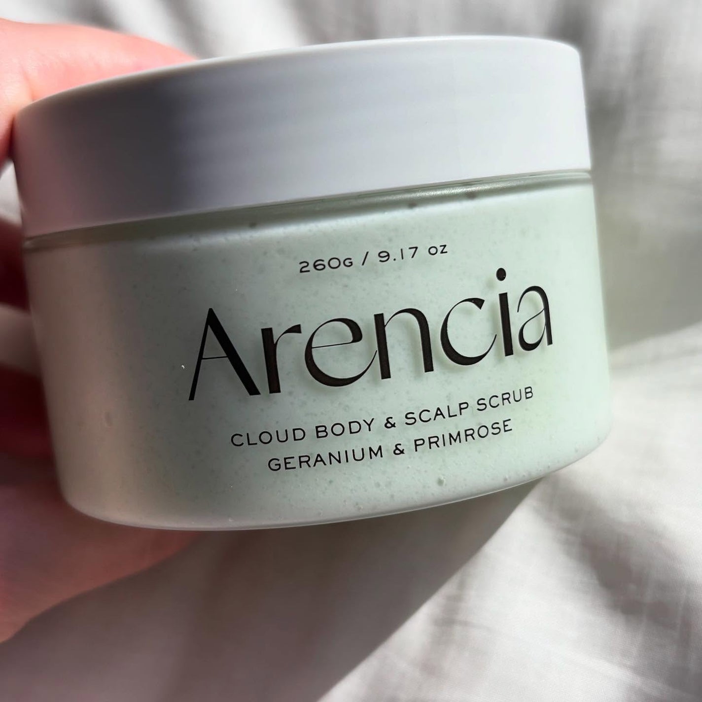 フレッシュクラウドスクラブ ゼラニウム&プリムローズ/アレンシア/ボディスクラブを使ったクチコミ(1枚目)
