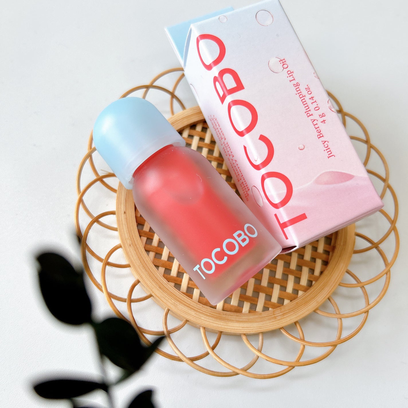 ジューシーベリープランピングリップオイル/TOCOBO/リップグロスを使ったクチコミ(2枚目)