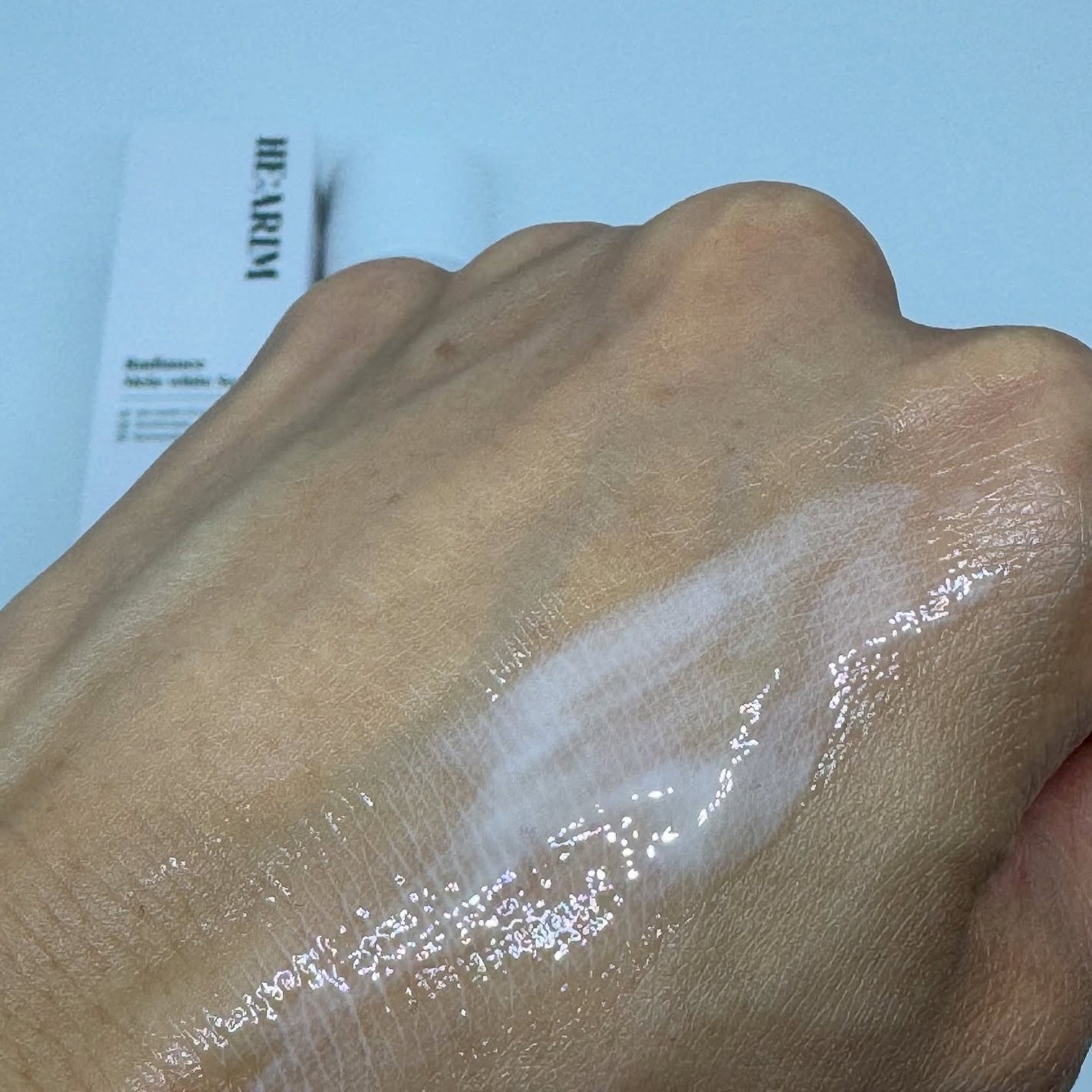 ♡·͜· ︎︎ᕷ on LIPS 「🧚♡ヘアリムラディエンスメラホワイトセラム♡@hearimco..」(4枚目)