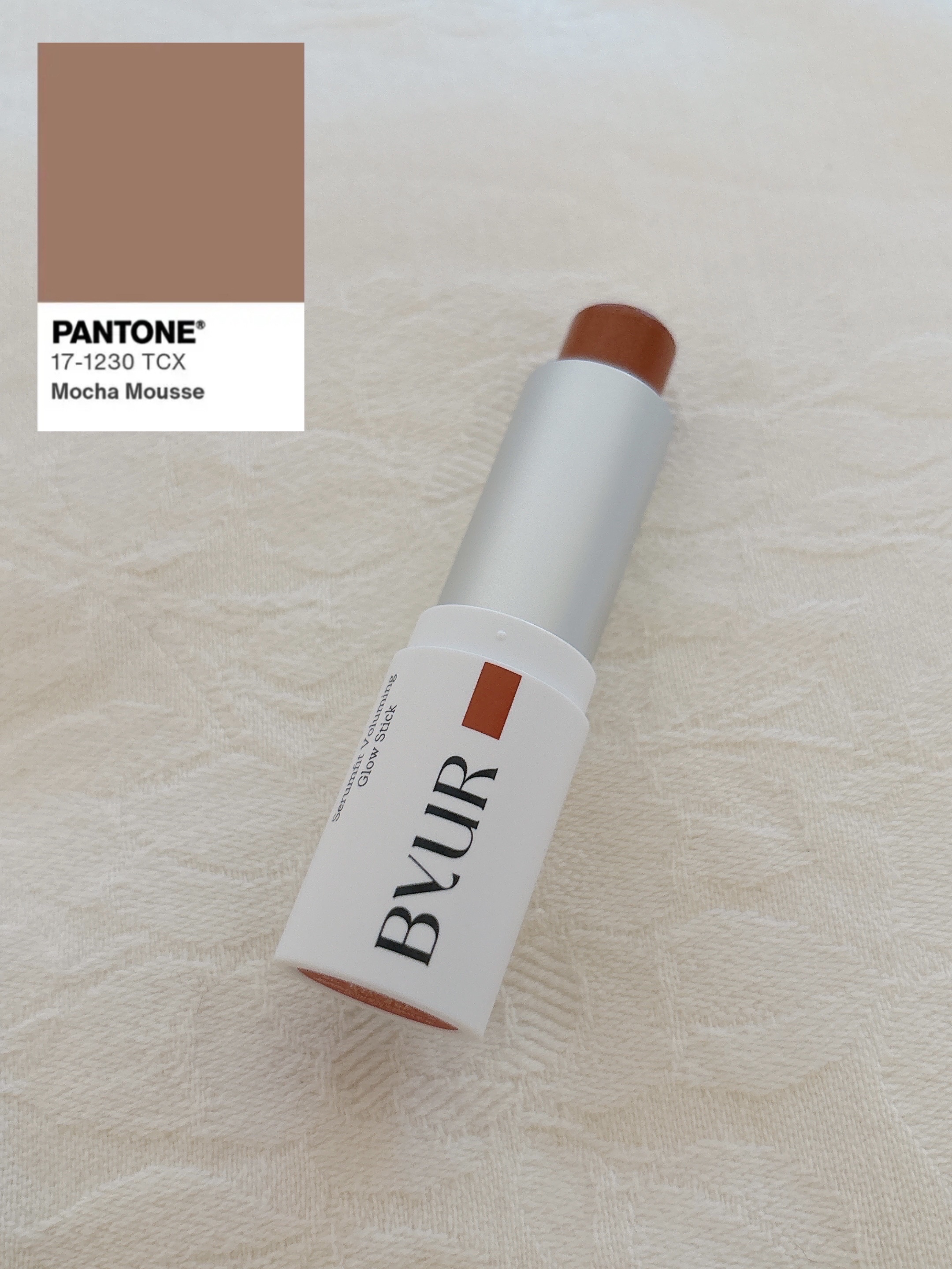 セラムフィット ボリューミング グロースティック/ByUR/ジェル・クリームチークを使ったクチコミ（2枚目）