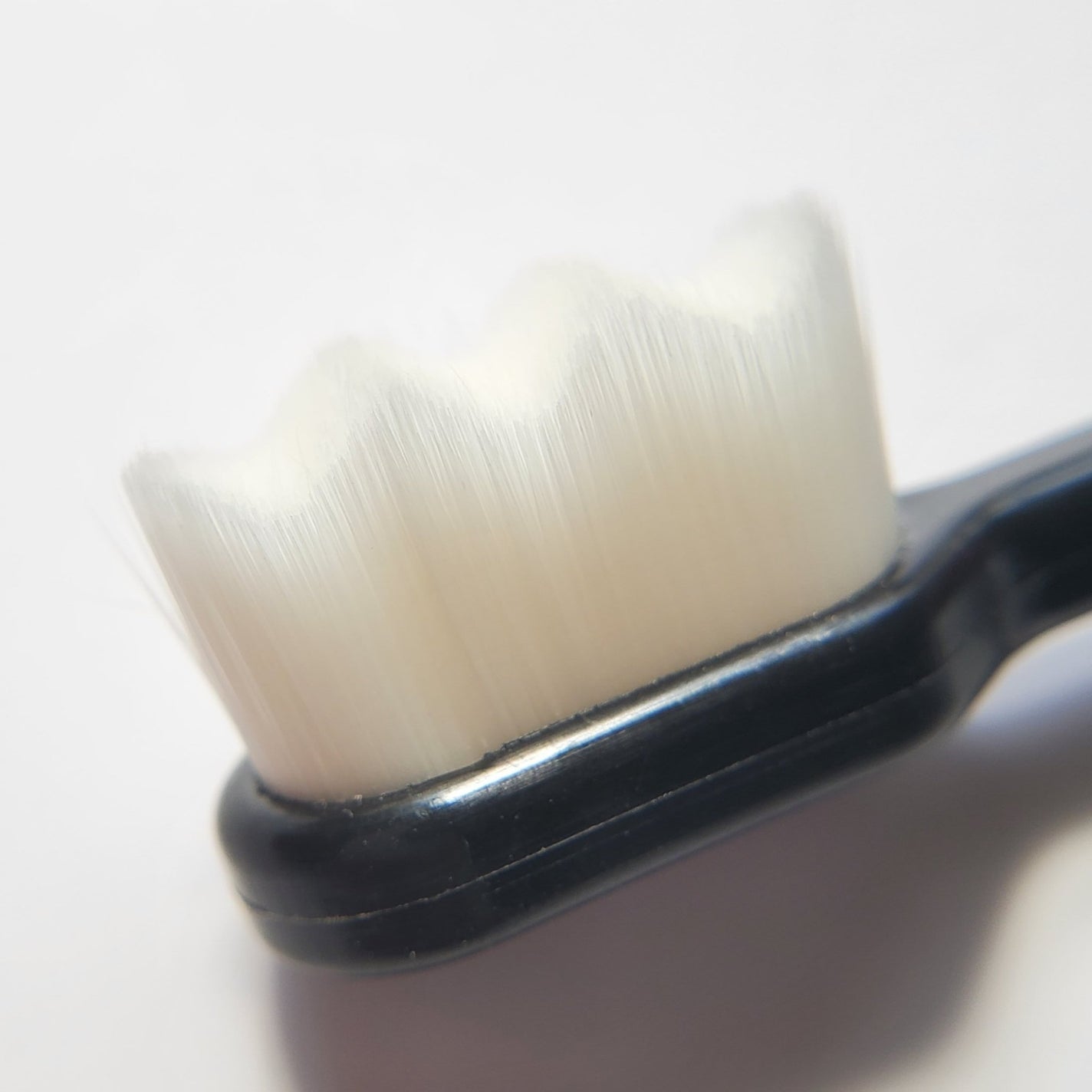 かぴめろん(フォロバほぼ🆗) on LIPS 「歯を白くする歯磨き粉モフモフな歯ブラシが付いていました。◆PR..」(4枚目)