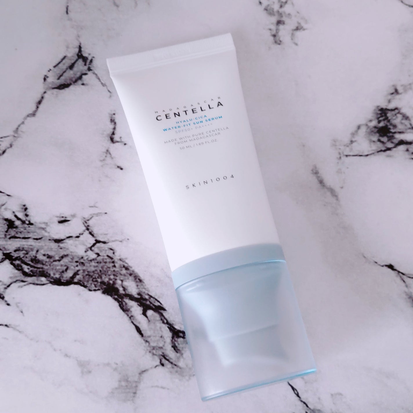 ヒアルーシカ ウォーターフィット サンセラム/SKIN1004/日焼け止めローションを使ったクチコミ(2枚目)