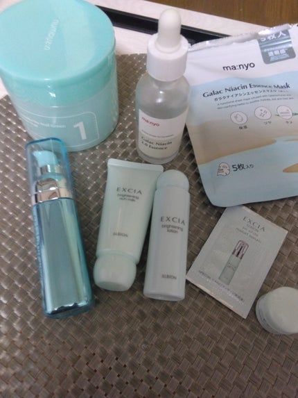 ガラクナイアシン2.0エッセンス/manyo/美容液を使ったクチコミ(1枚目)