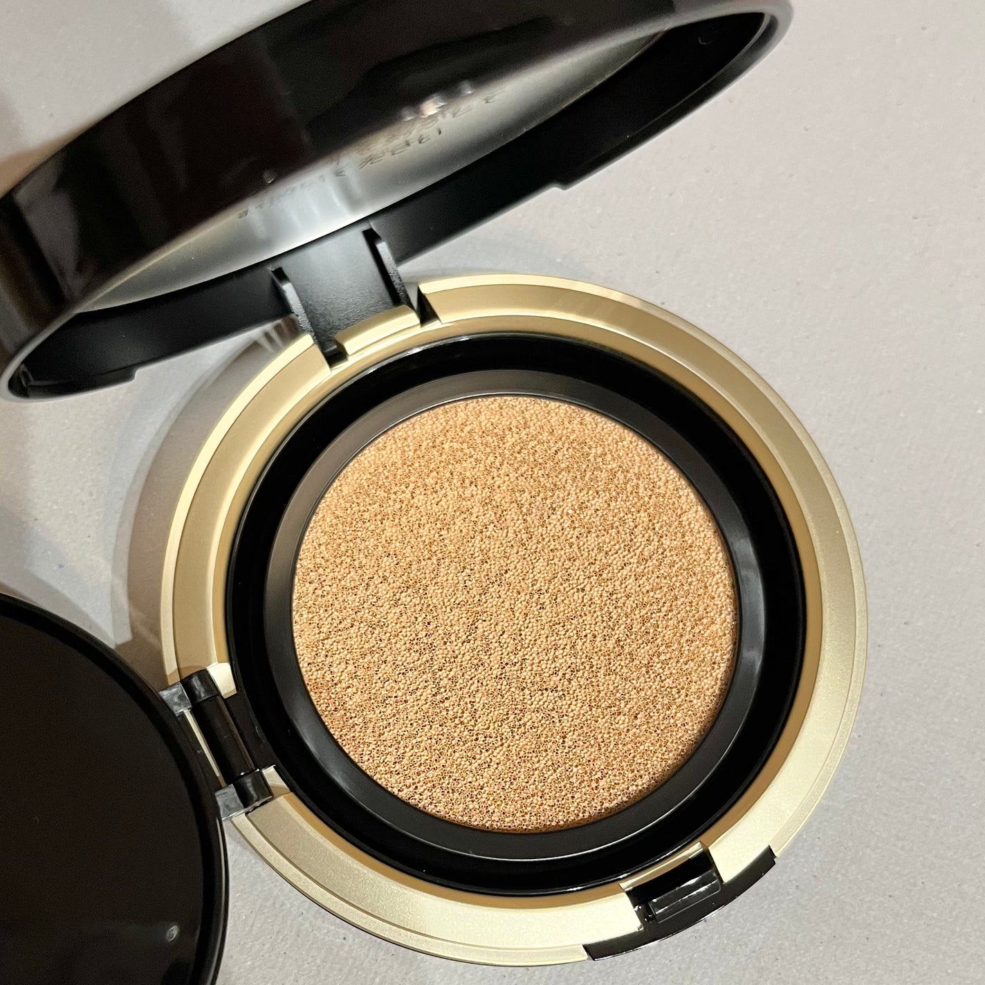 HARIAS 薬用クッションファンデーション/HARIAS/クッションファンデーションを使ったクチコミ(3枚目)