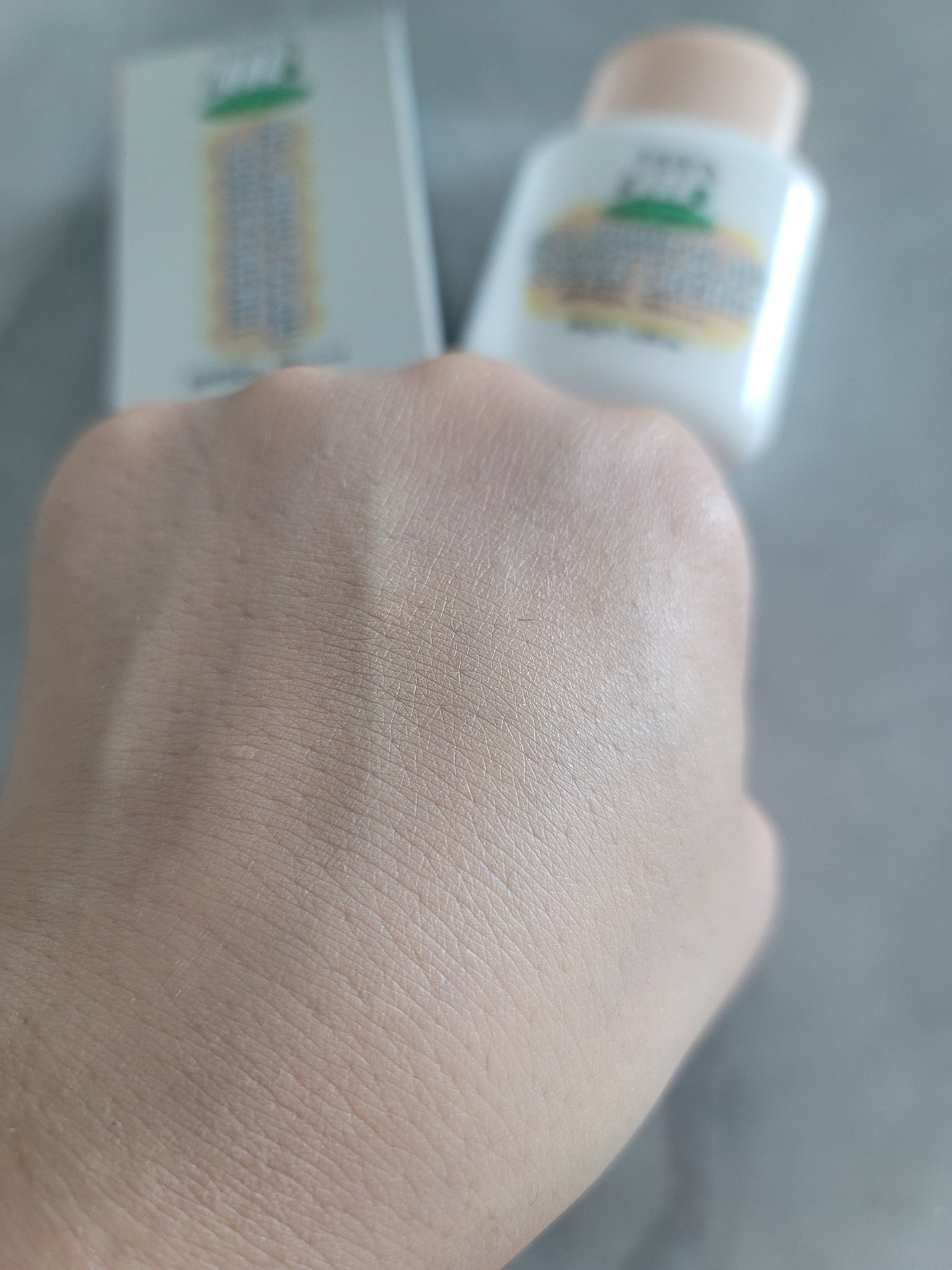 オールアバウトグロウカバークリーム/CHASIN'RABBITS/日焼け止めクリームを使ったクチコミ(3枚目)