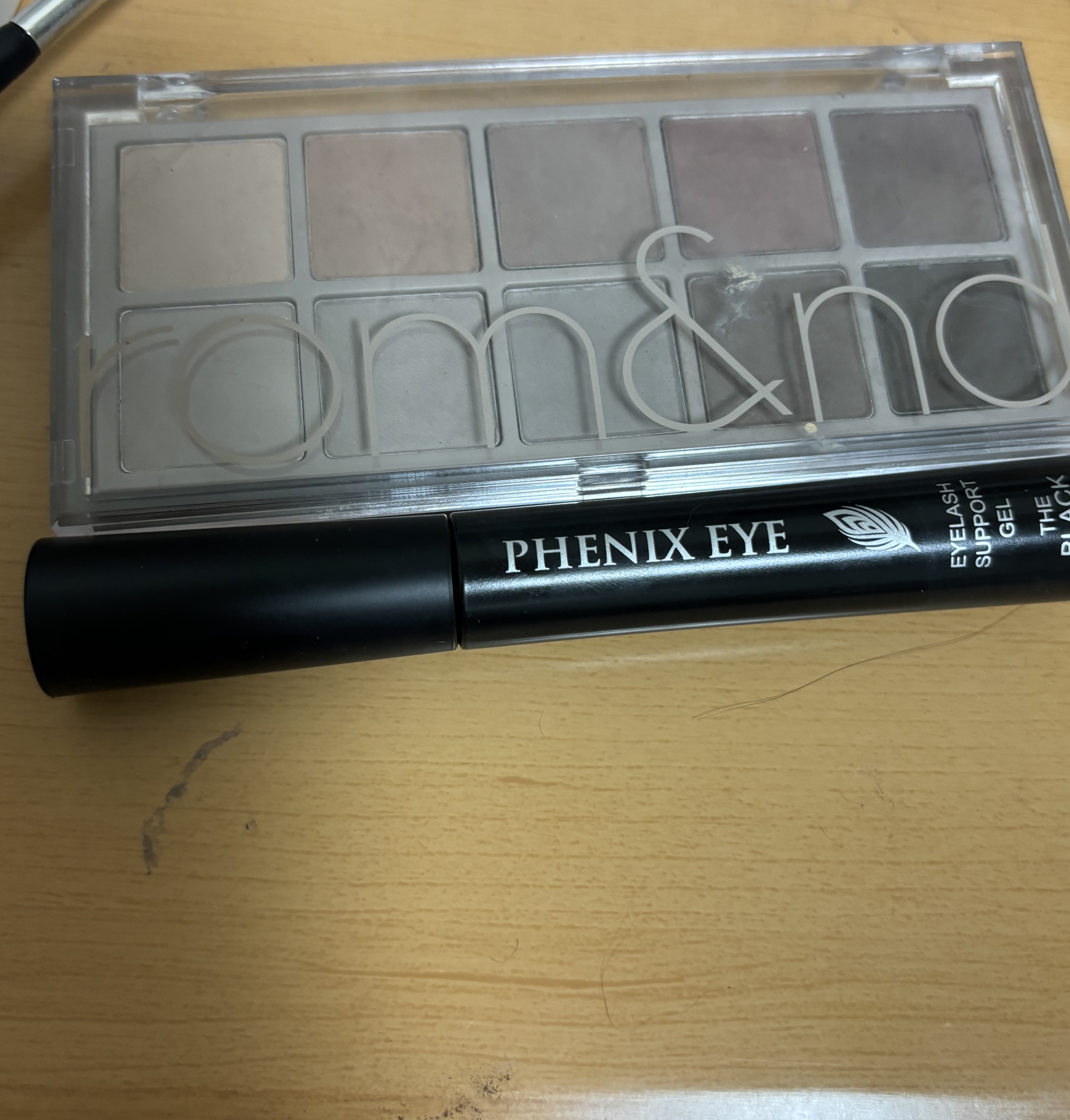 アイラッシュサポートジェル ライト＆セパレート/フェニックス/マスカラを使ったクチコミ（1枚目）