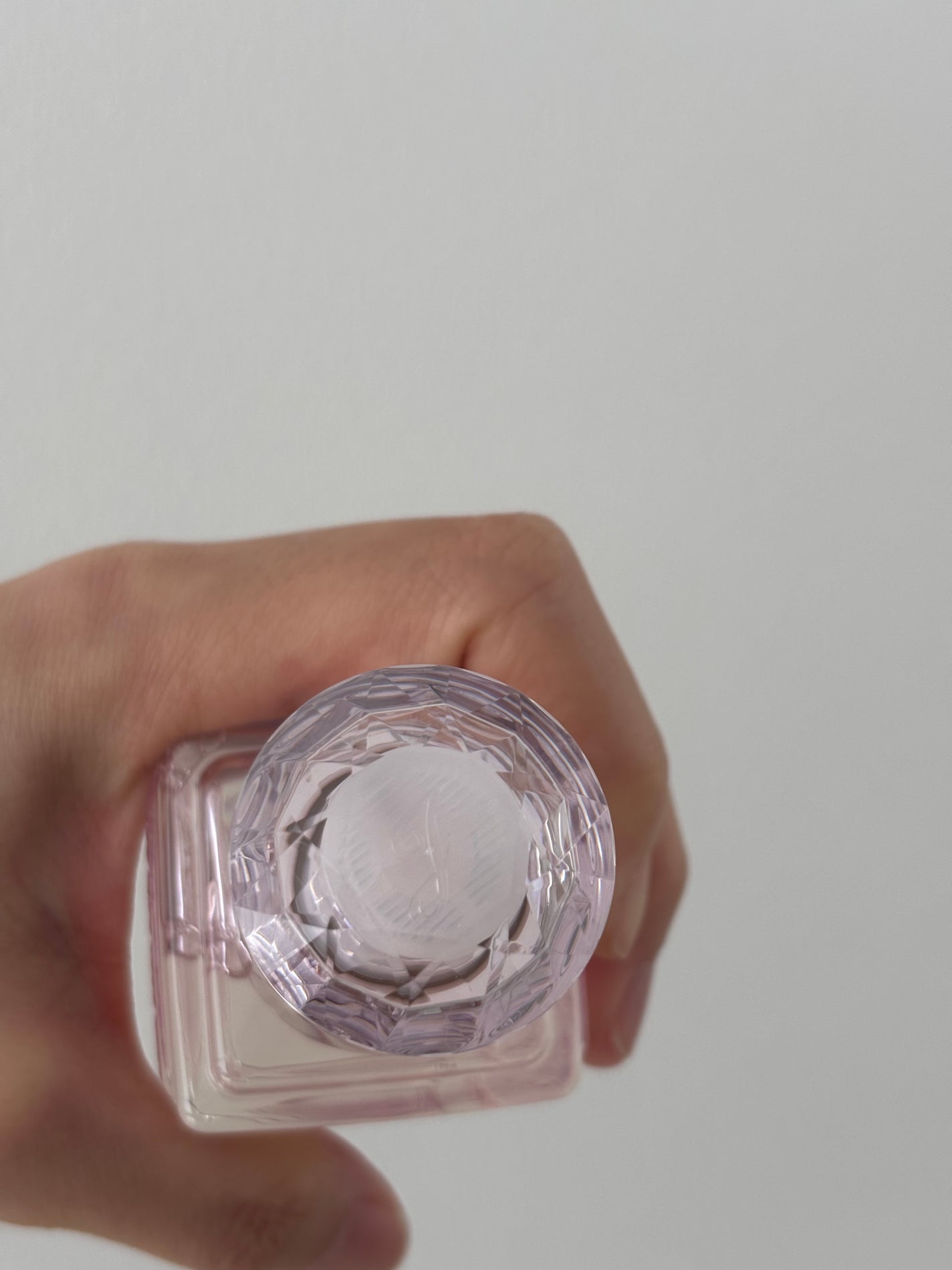 ジルスチュアート エブリシングミスト マンゴー&ピーチ ホワイトフローラル/JILL STUART/ミスト状化粧水を使ったクチコミ(4枚目)