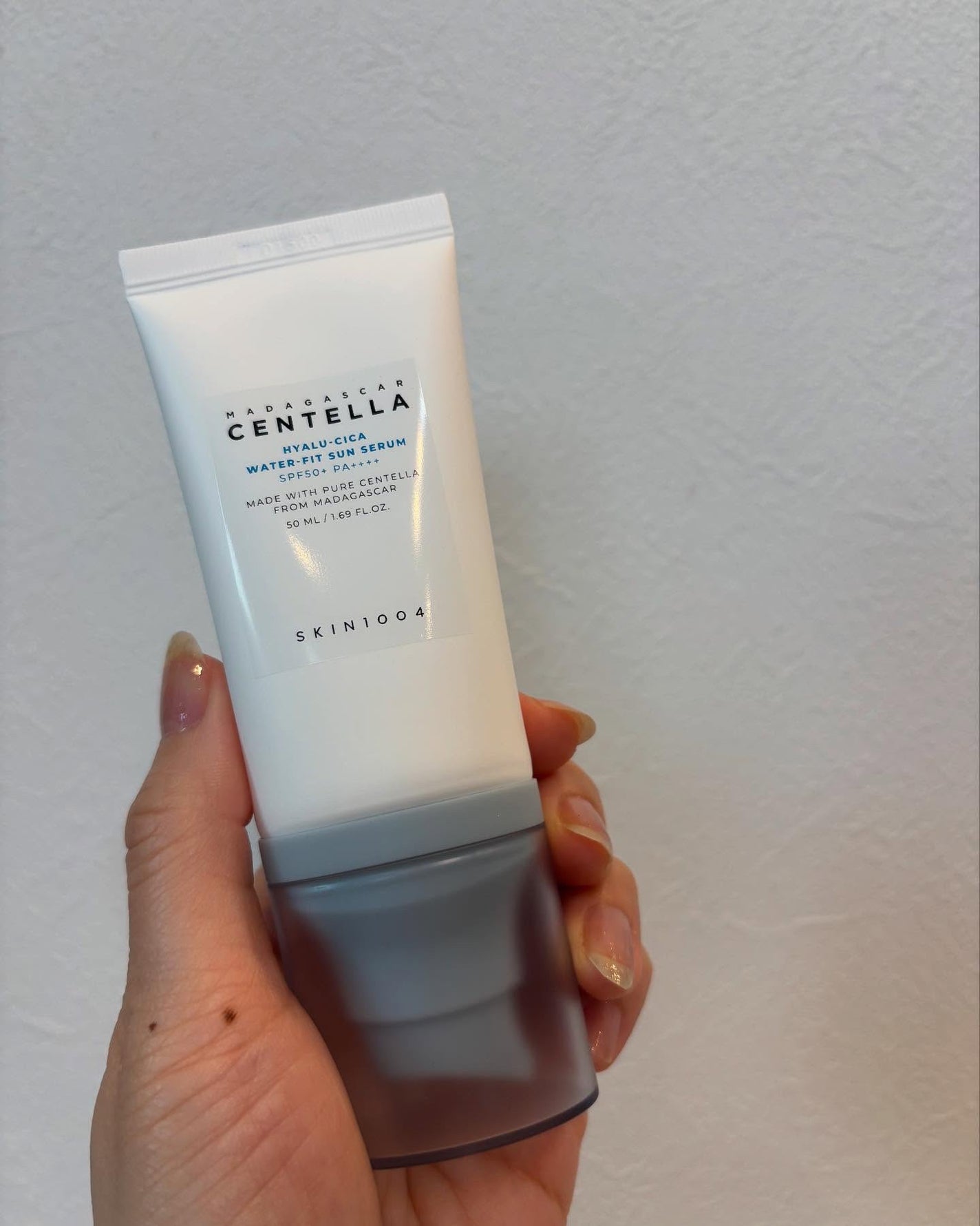 ヒアルーシカ ウォーターフィット サンセラム/SKIN1004/日焼け止めローションを使ったクチコミ(2枚目)