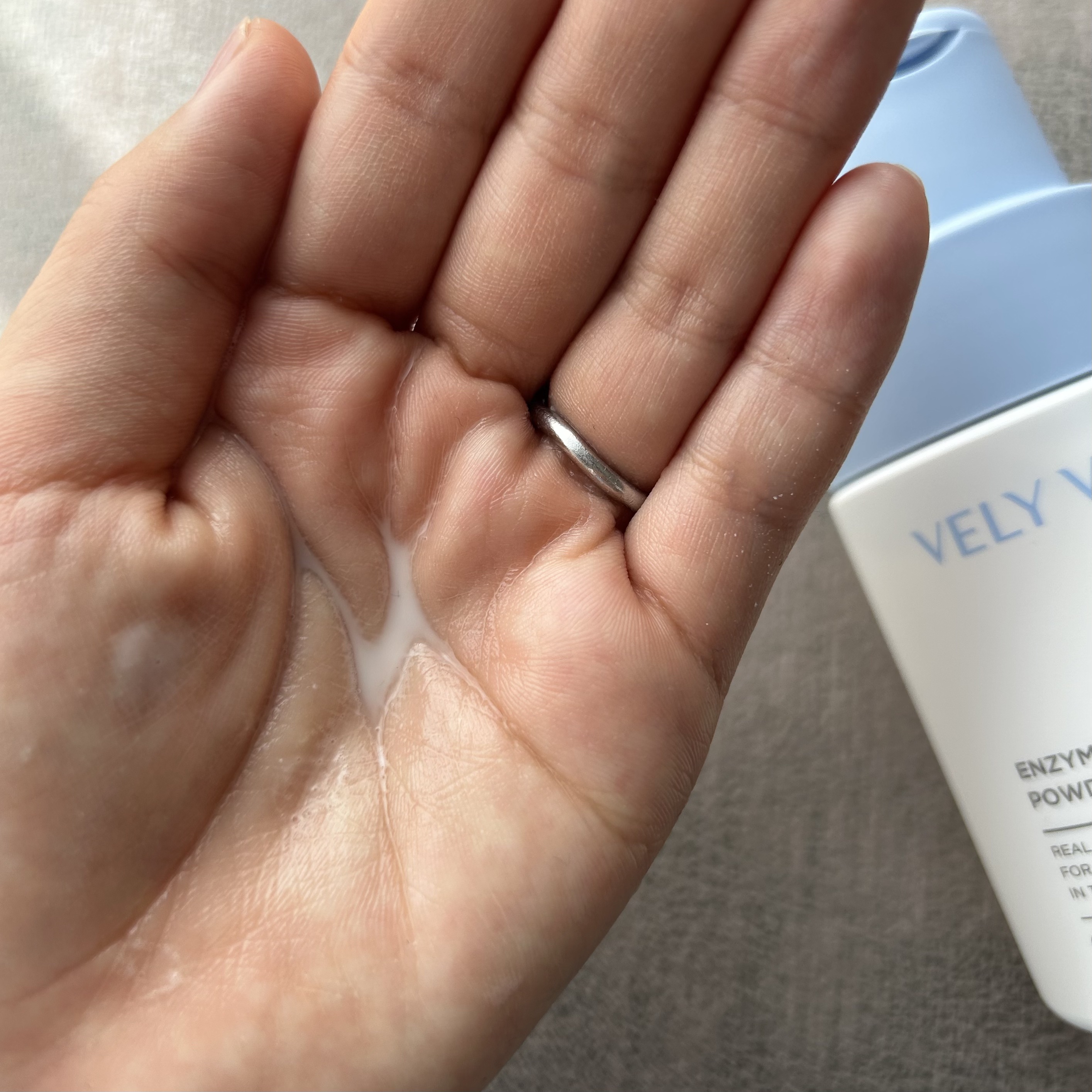 酵素ミルク洗顔パウダー/VELY VELY/洗顔パウダーを使ったクチコミ（3枚目）