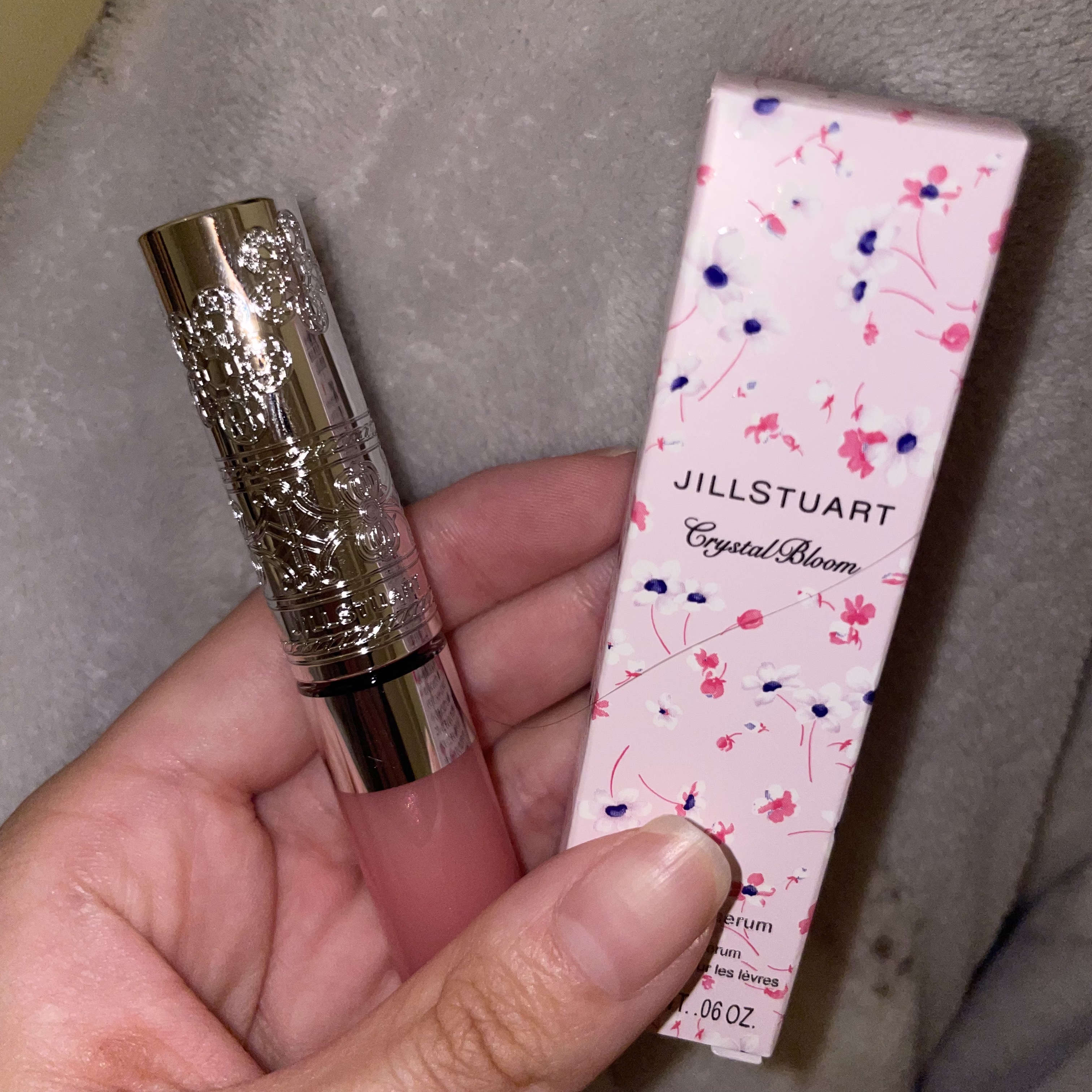 ジルスチュアート　クリスタルブルーム　リップブーケ セラム 02 sweet pea pink/JILL STUART/リッププランパーを使ったクチコミ（2枚目）