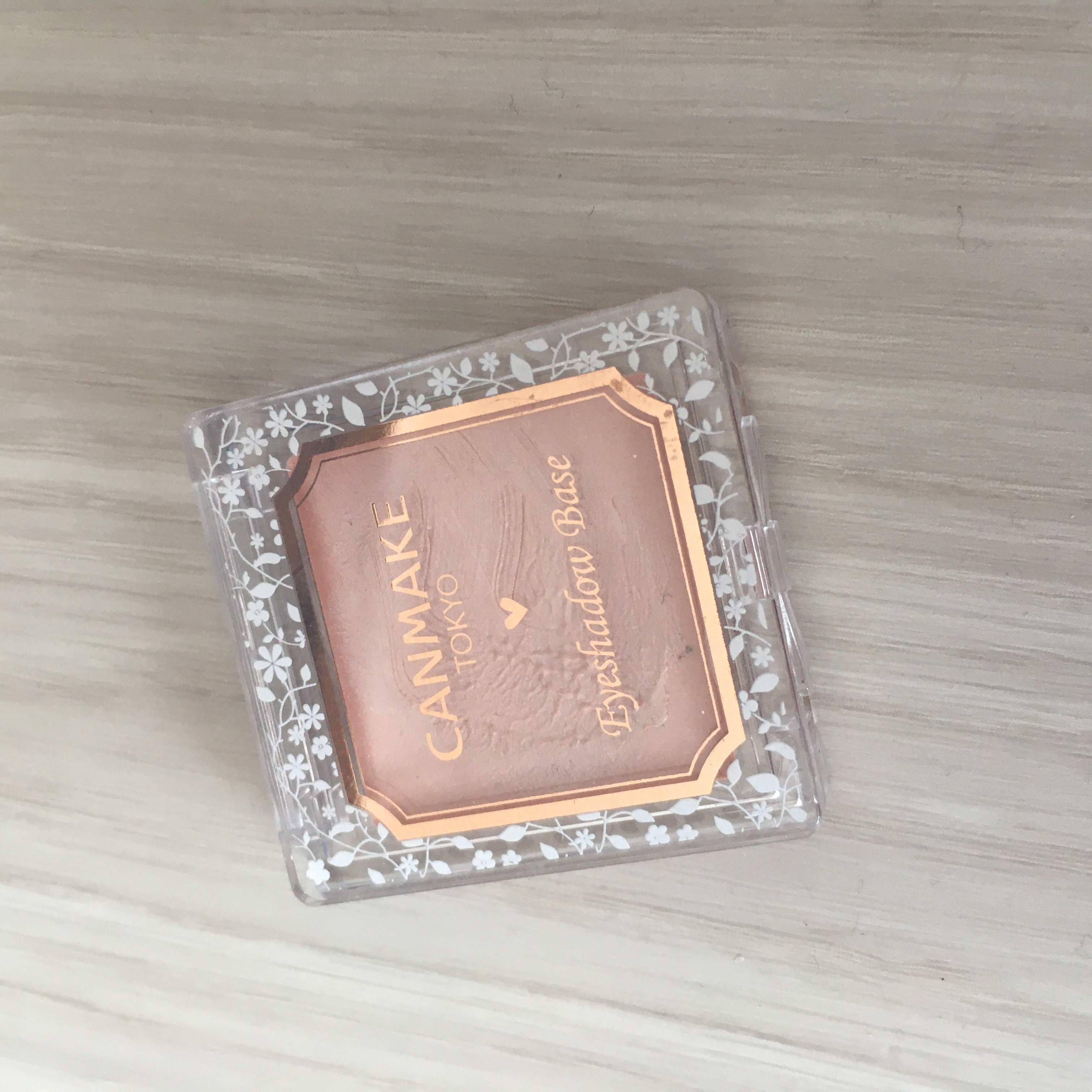 アイシャドウベース/キャンメイク/アイシャドウベースを使ったクチコミ（1枚目）