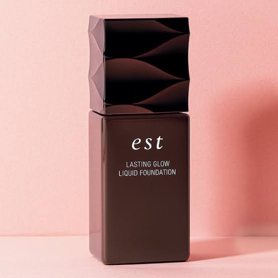 est ラスティング グロウ リキッドファンデーションのクチコミ「カバー力もあって使いやすい。..」（1枚目）